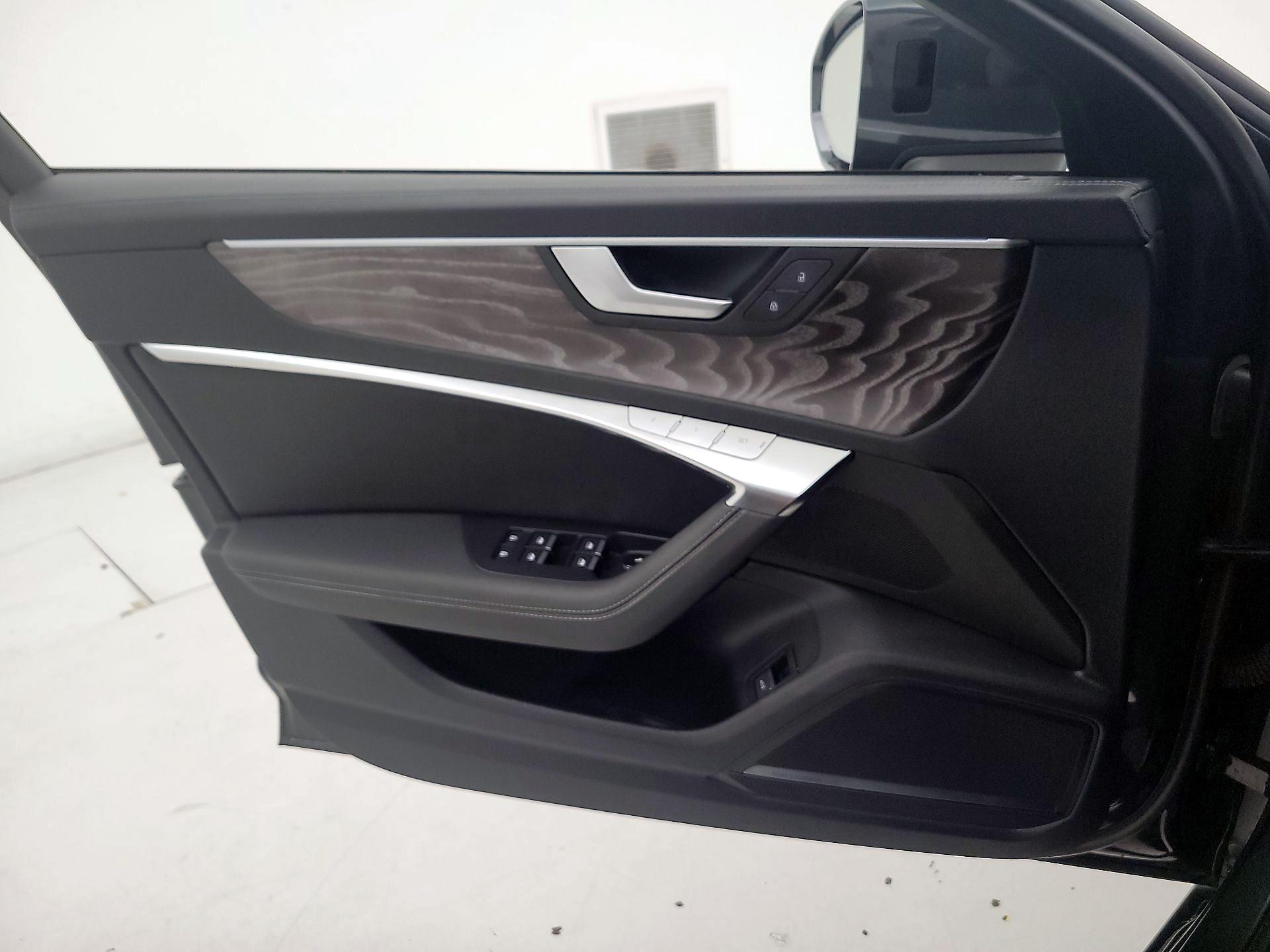 Thumbnail: 2024 Audi A6 - 12