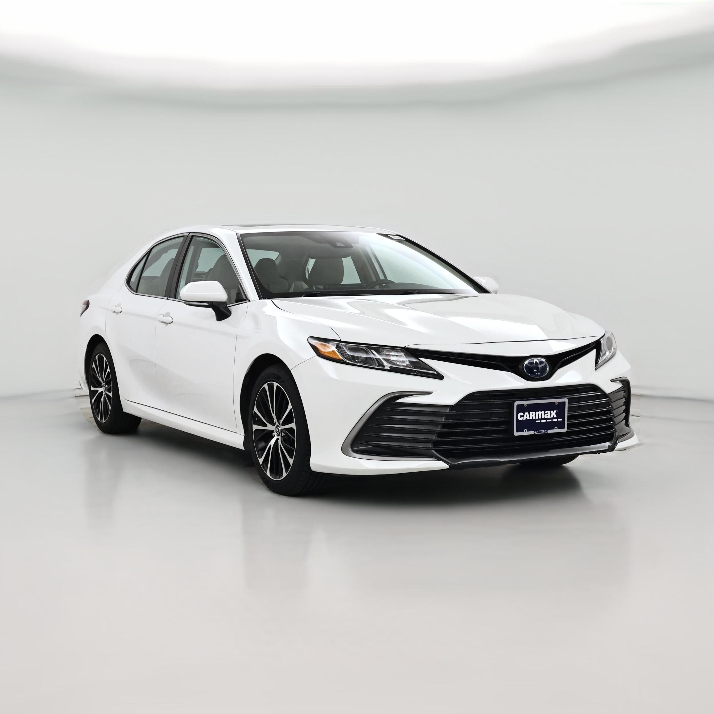 Thumbnail: 2022 Toyota Camry - 1