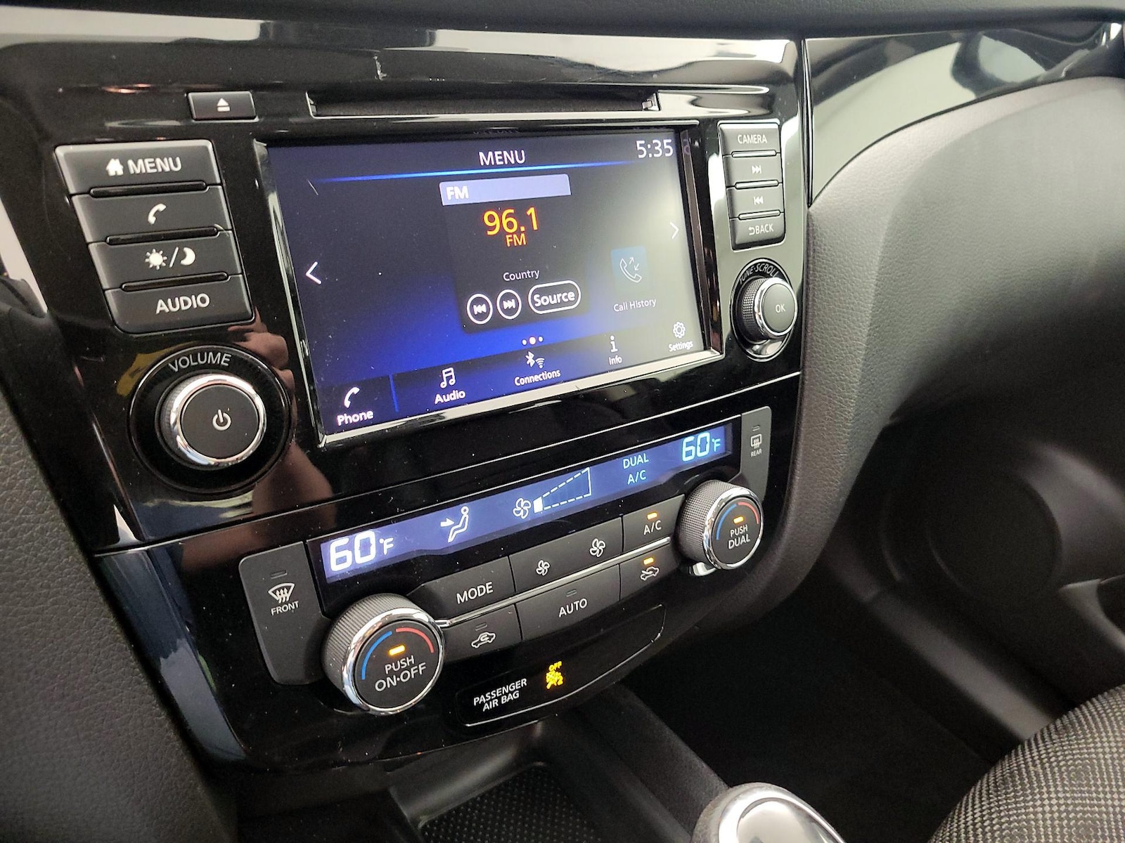 2022 Nissan Rogue Sport SV - Photo 16