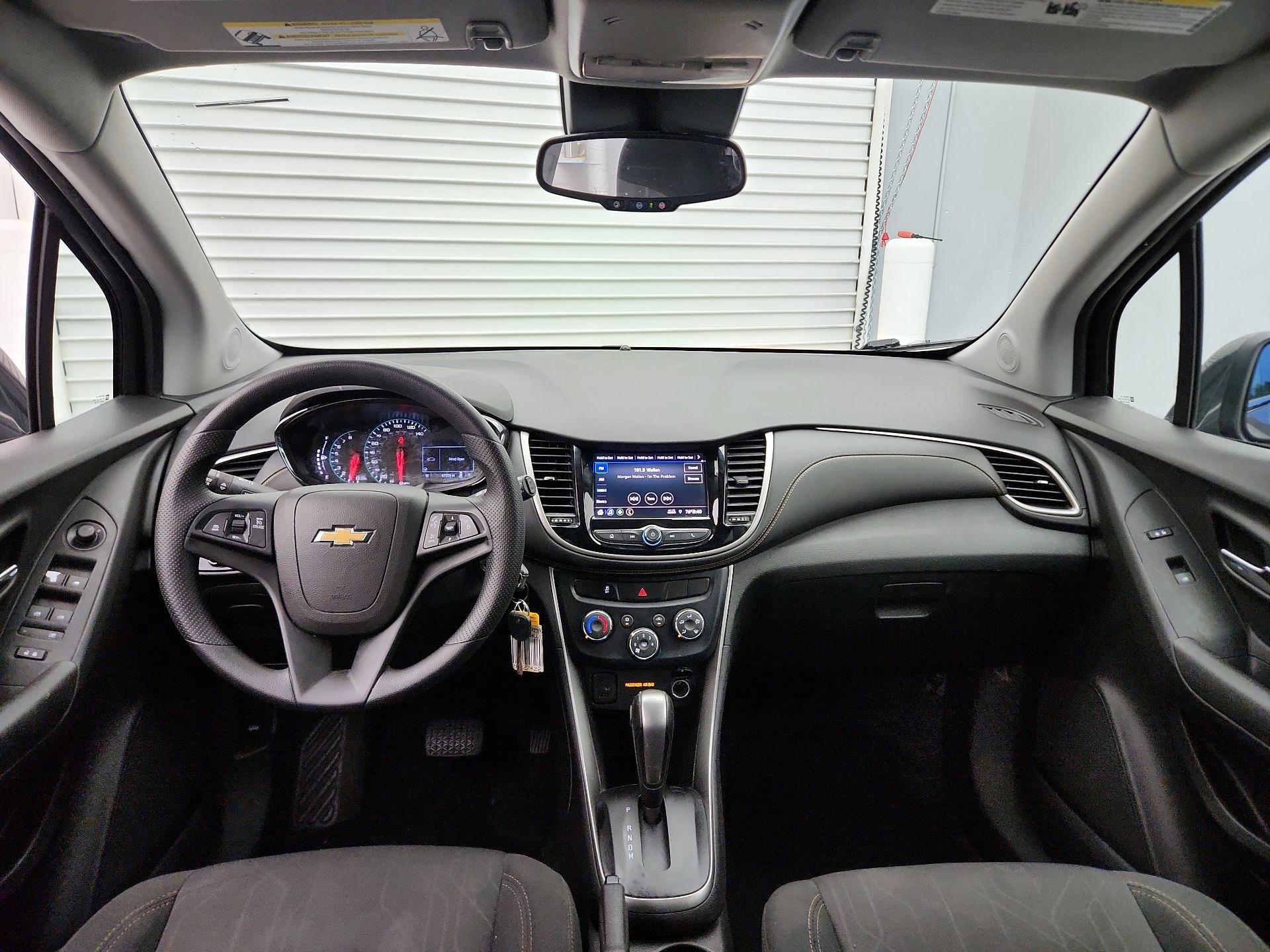 Thumbnail: 2020 Chevrolet Trax - 9