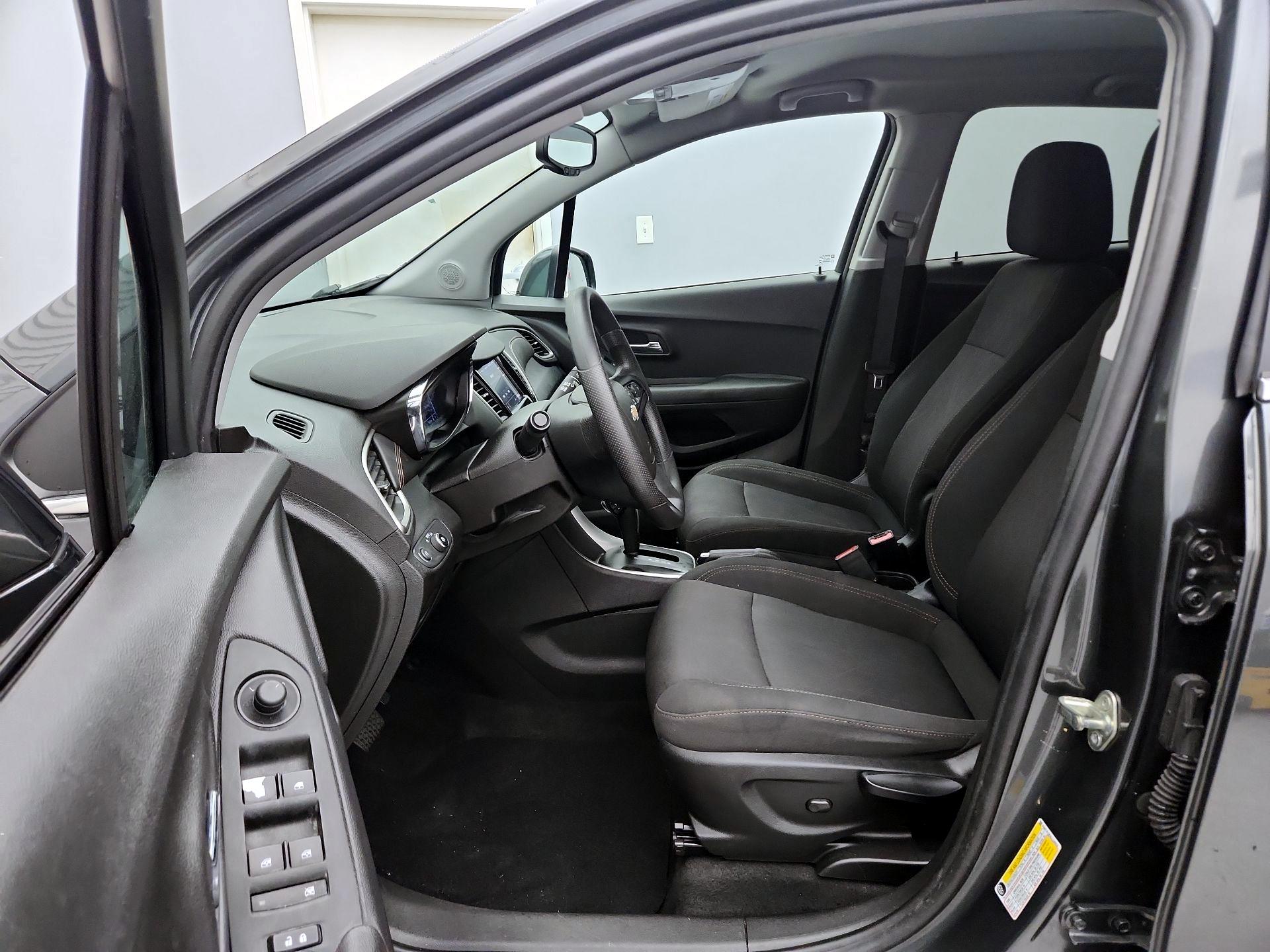 Thumbnail: 2020 Chevrolet Trax - 11