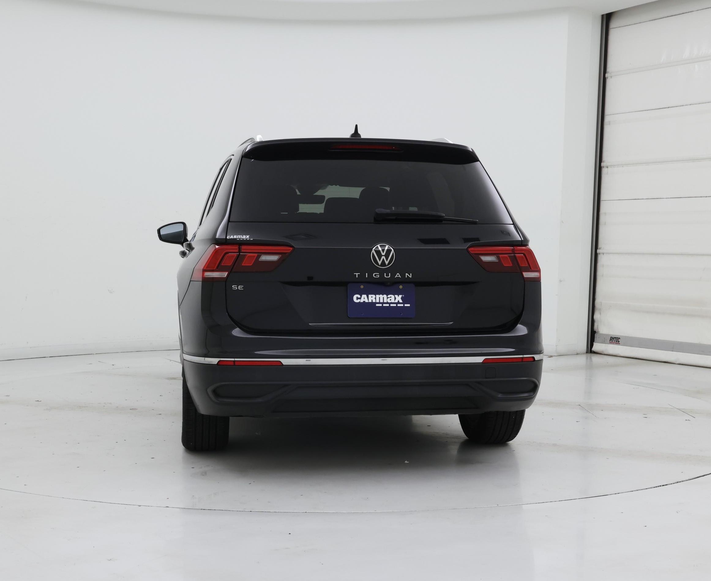 Thumbnail: 2022 Volkswagen Tiguan - 6