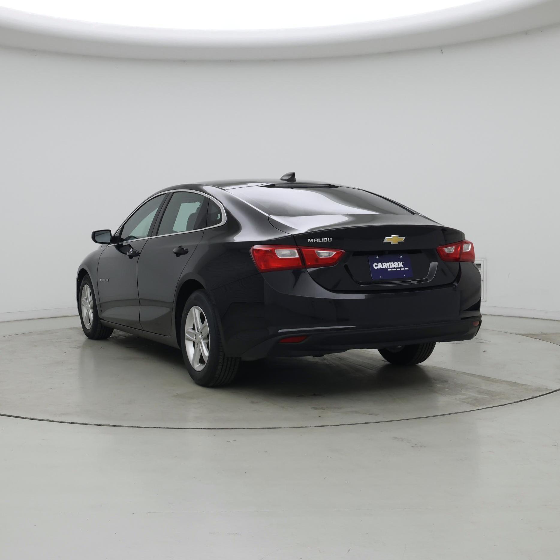 Thumbnail: 2023 Chevrolet Malibu - 2