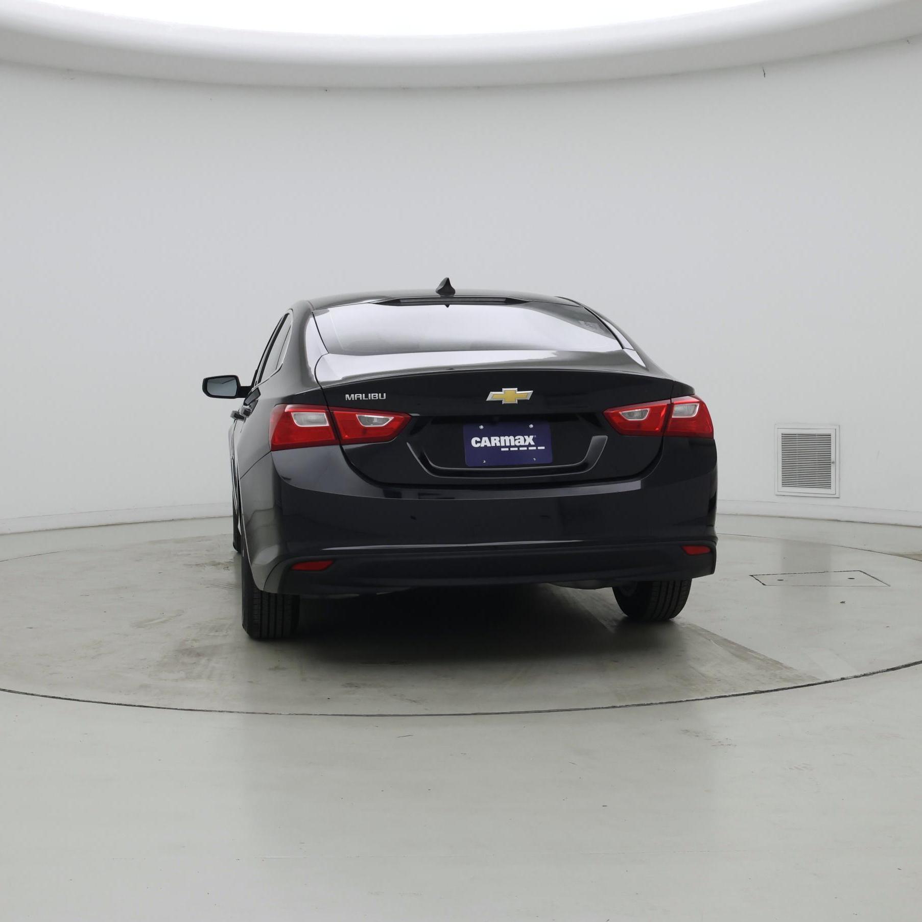 Thumbnail: 2023 Chevrolet Malibu - 6