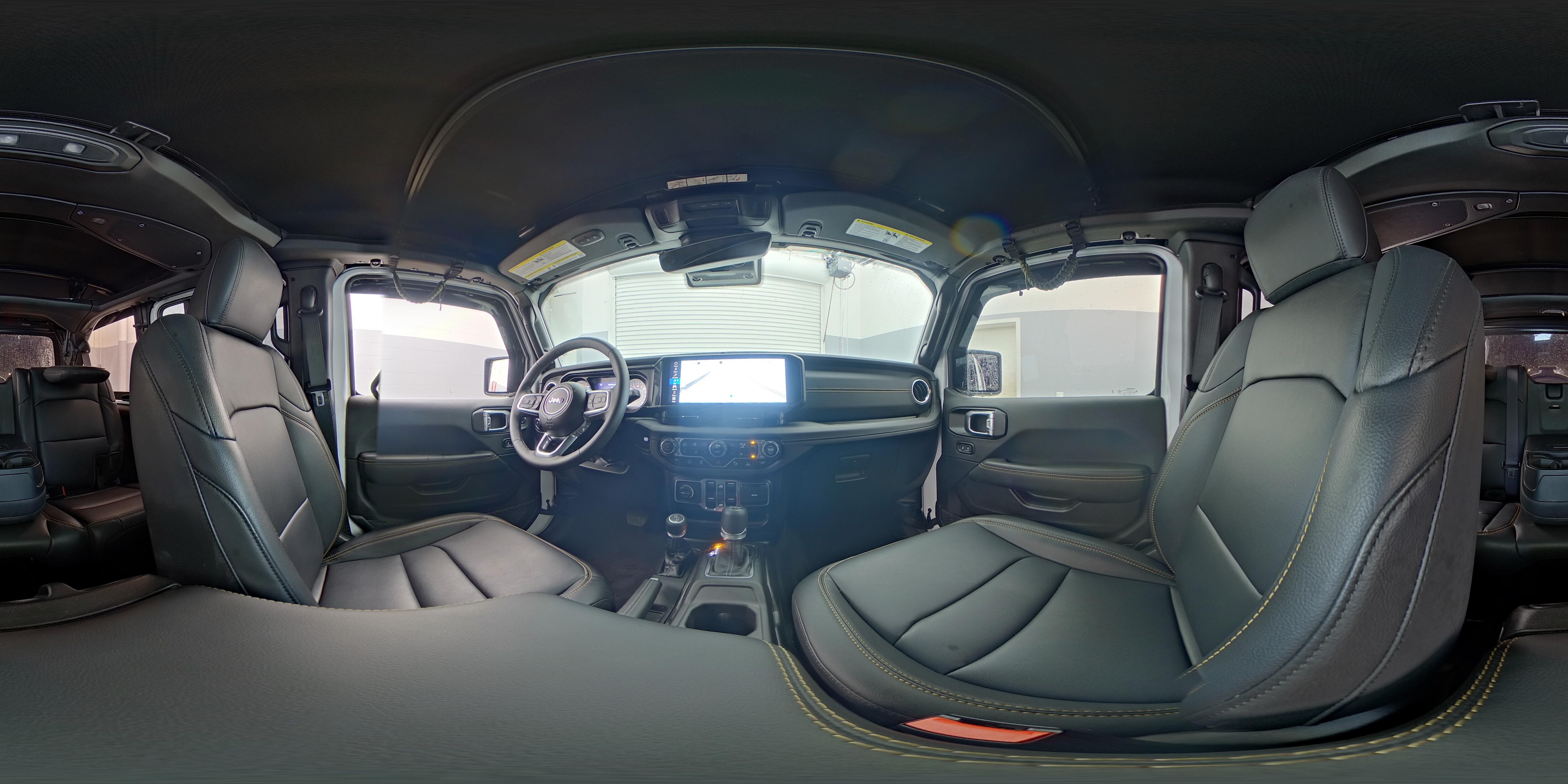 2025 Jeep Wrangler 4-Door Sahara - Photo 25