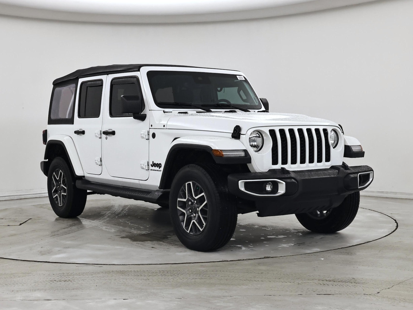 2025 Jeep Wrangler 4-Door Sahara - Photo 2