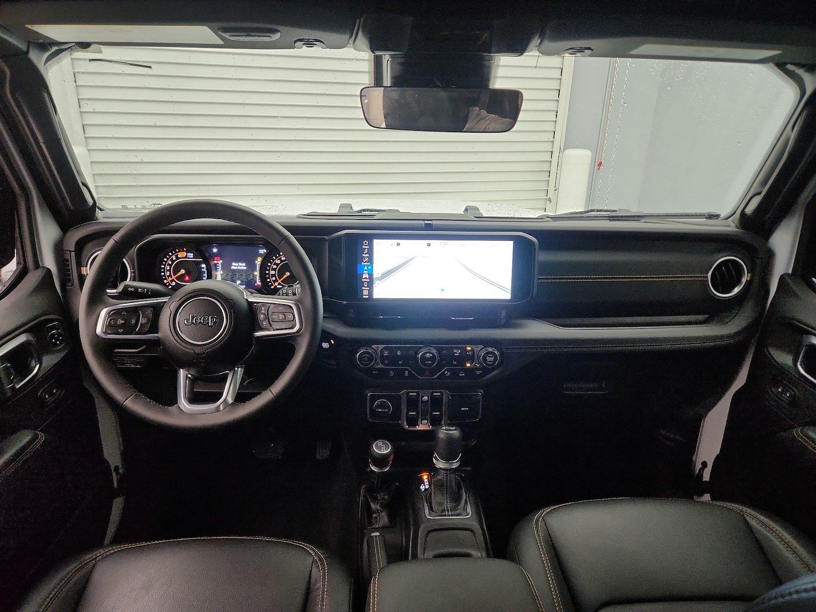 2025 Jeep Wrangler 4-Door Sahara - Photo 10
