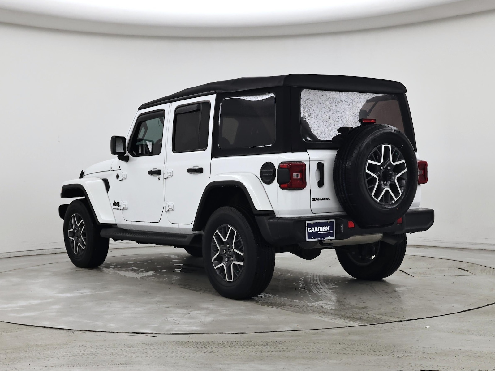 2025 Jeep Wrangler 4-Door Sahara - Photo 3