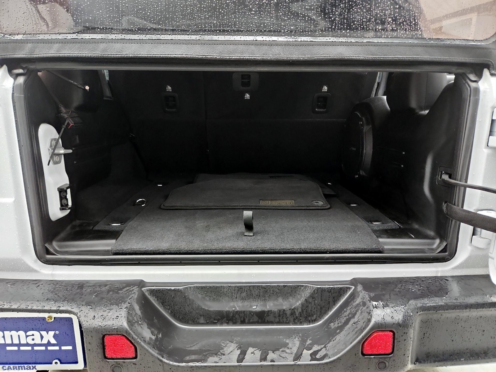 2025 Jeep Wrangler 4-Door Sahara - Photo 22