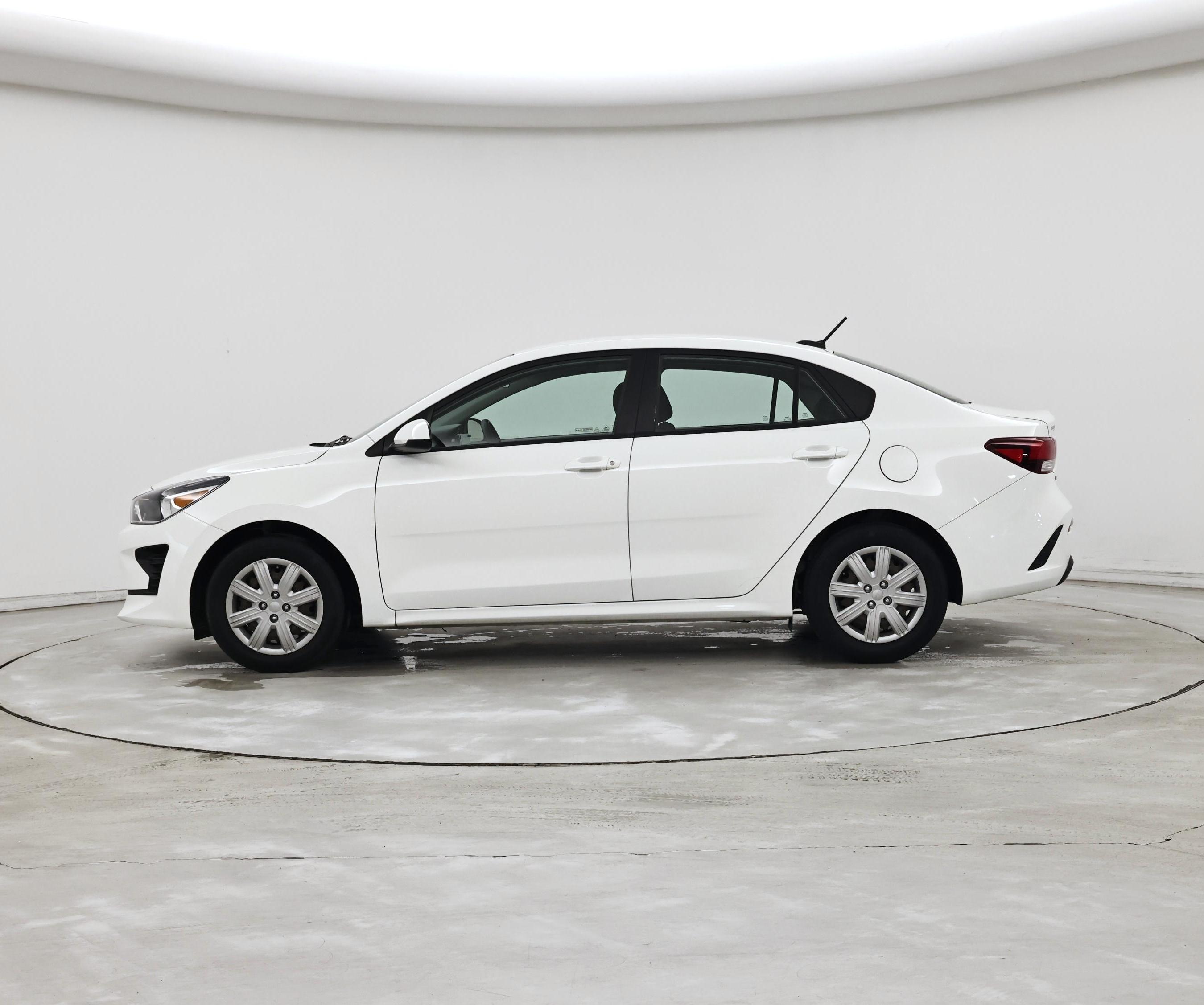 Thumbnail: 2022 Kia Rio - 3