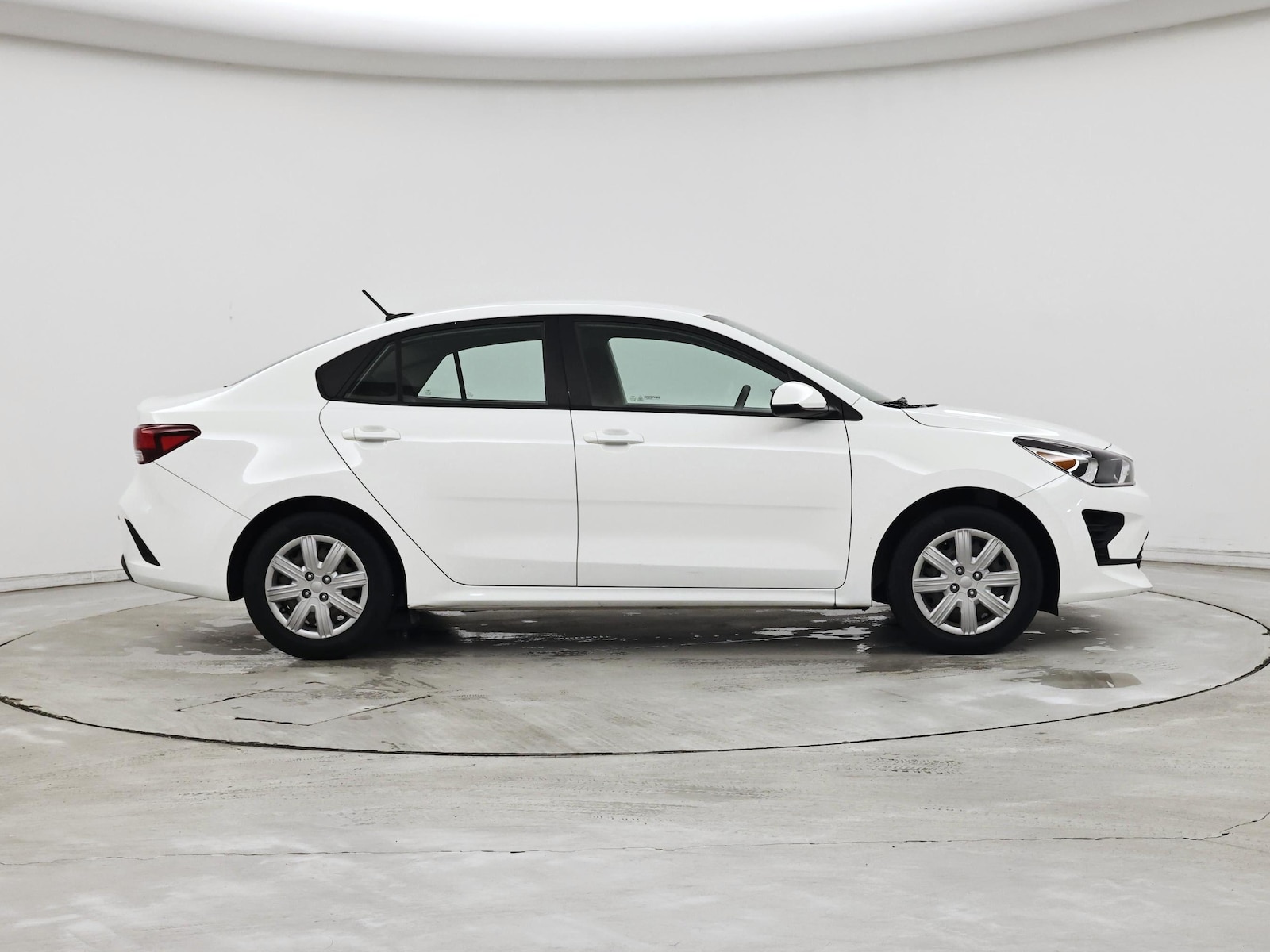 2022 Kia Rio S - Photo 8