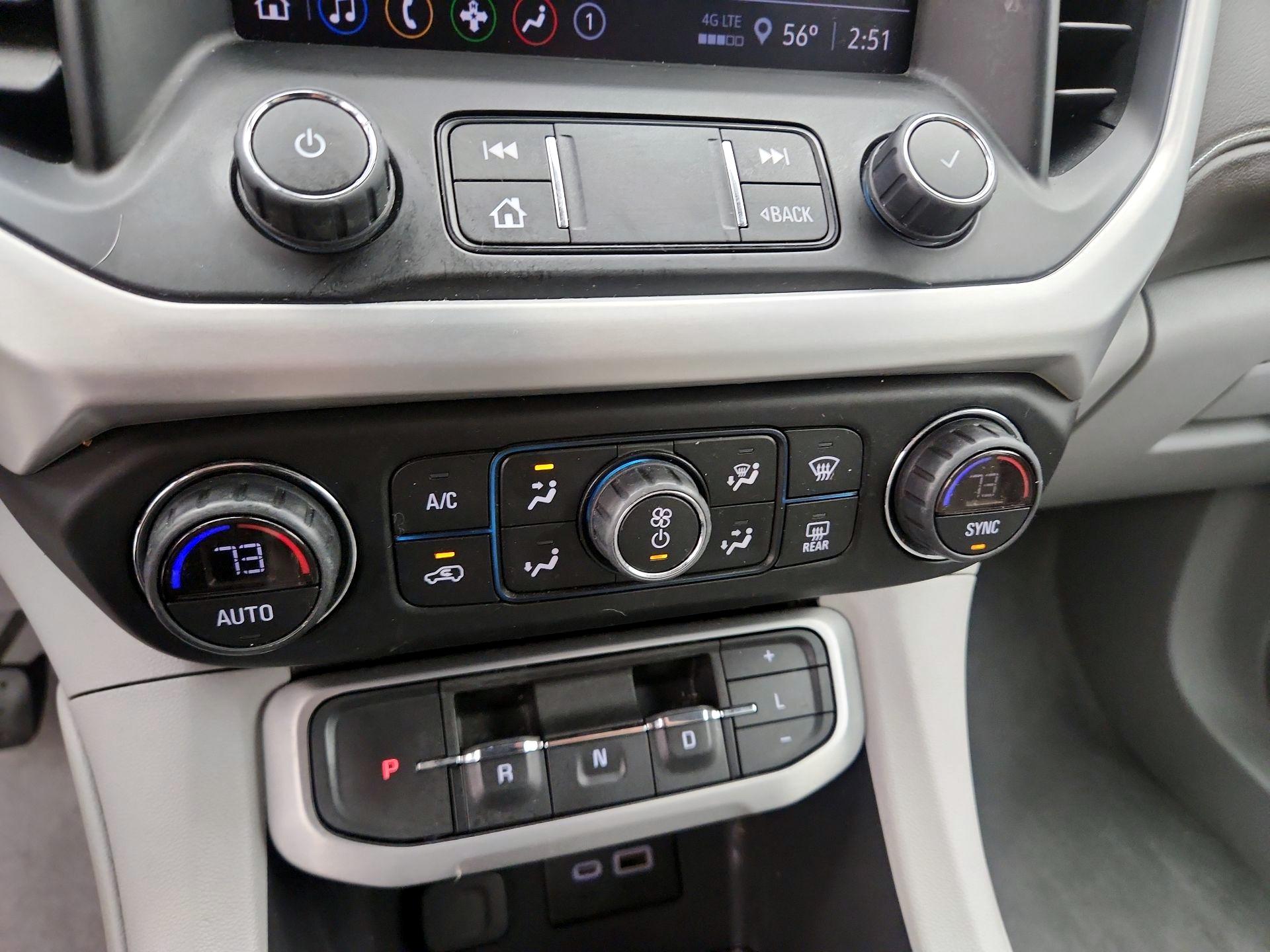 Thumbnail: 2022 GMC Acadia - 16