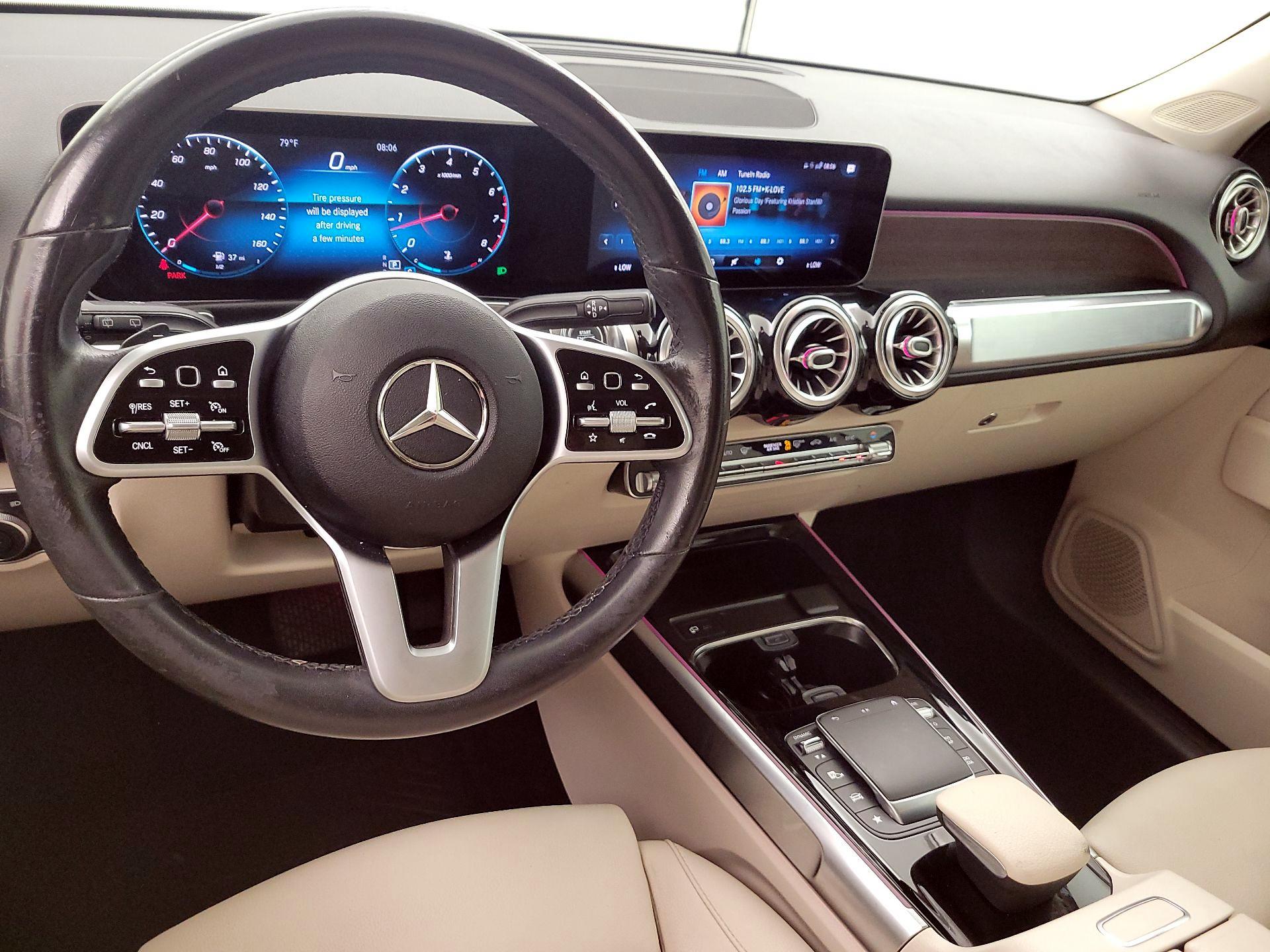 Thumbnail: 2021 Mercedes-Benz GLB - 9