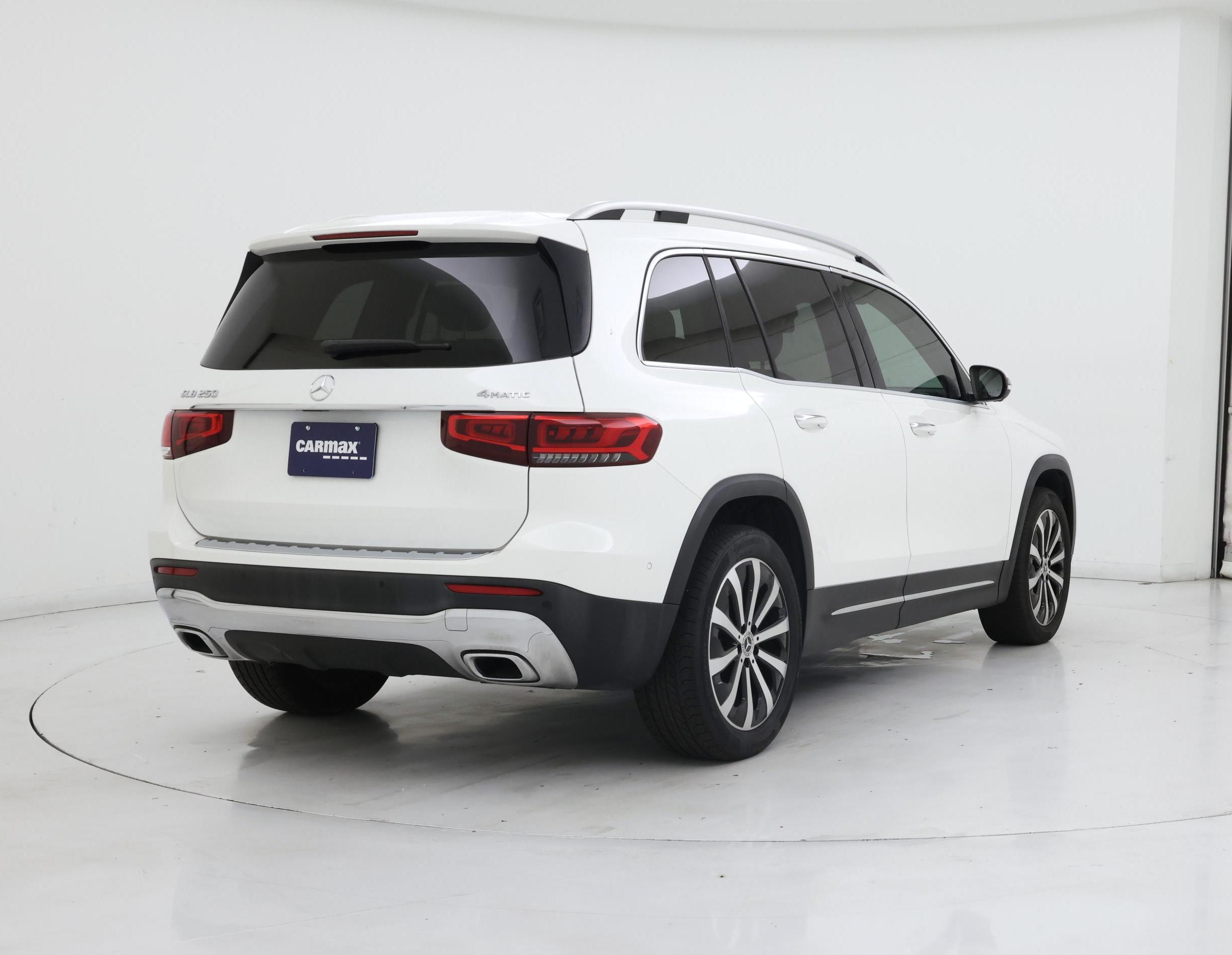 Thumbnail: 2021 Mercedes-Benz GLB - 8