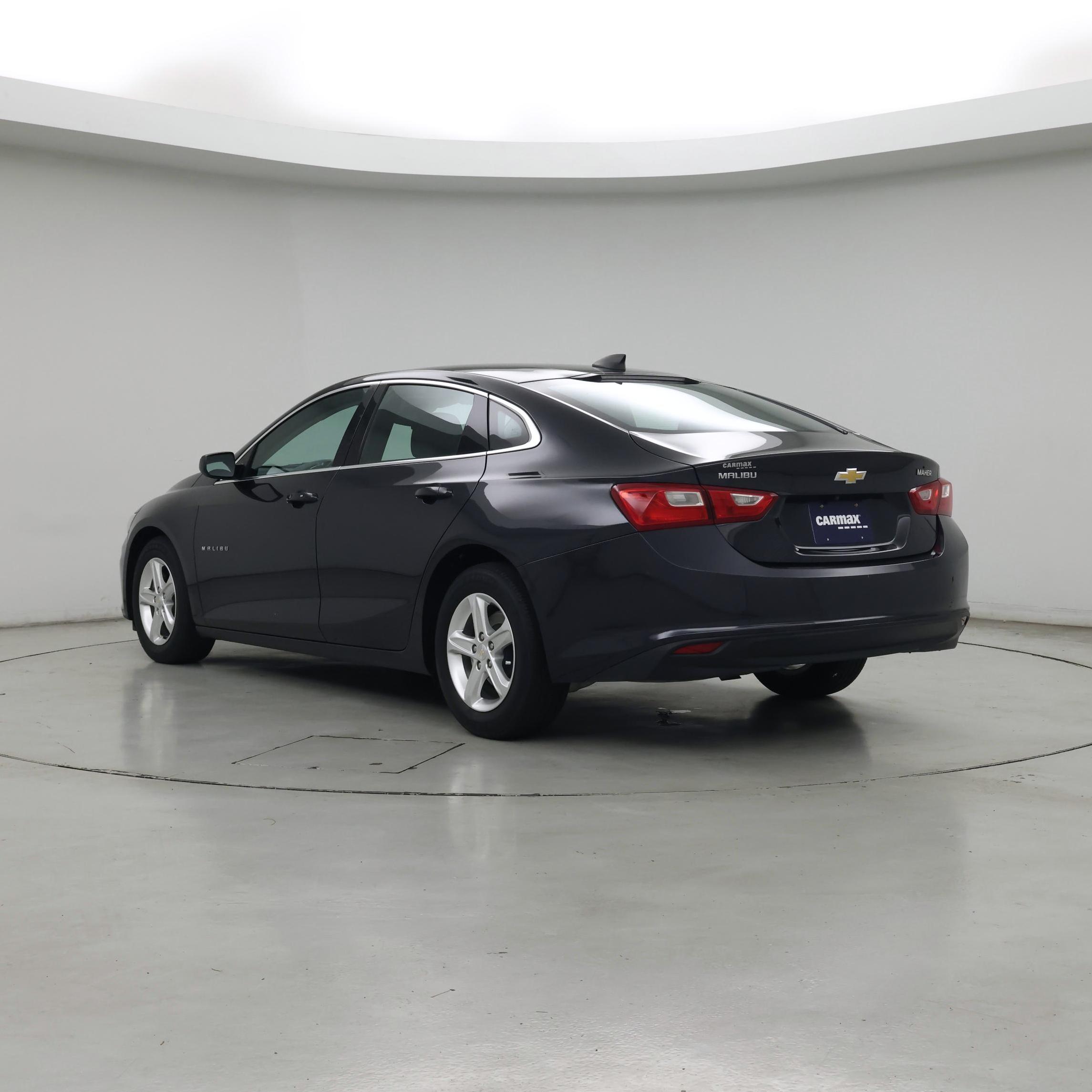 Thumbnail: 2023 Chevrolet Malibu - 2