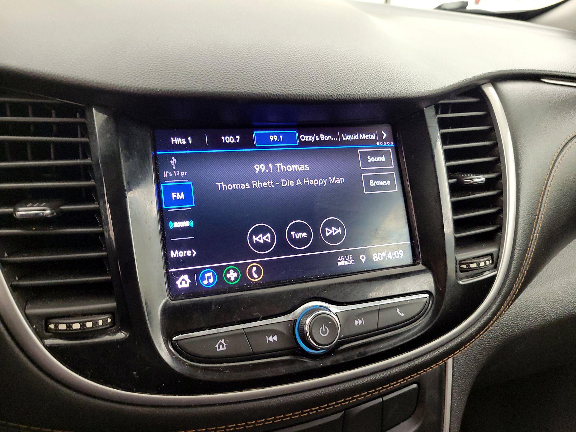 Thumbnail: 2020 Chevrolet Trax - 15