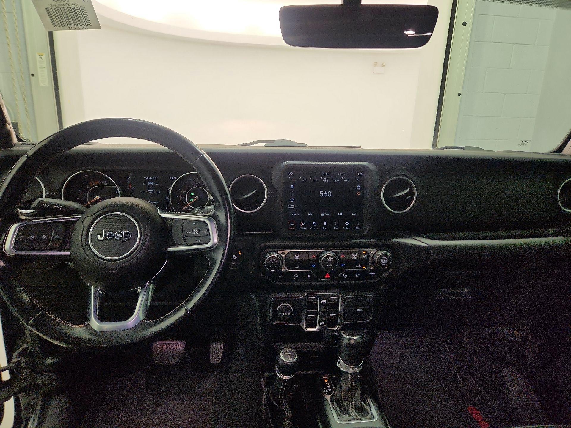 Thumbnail: 2021 Jeep Wrangler - 9