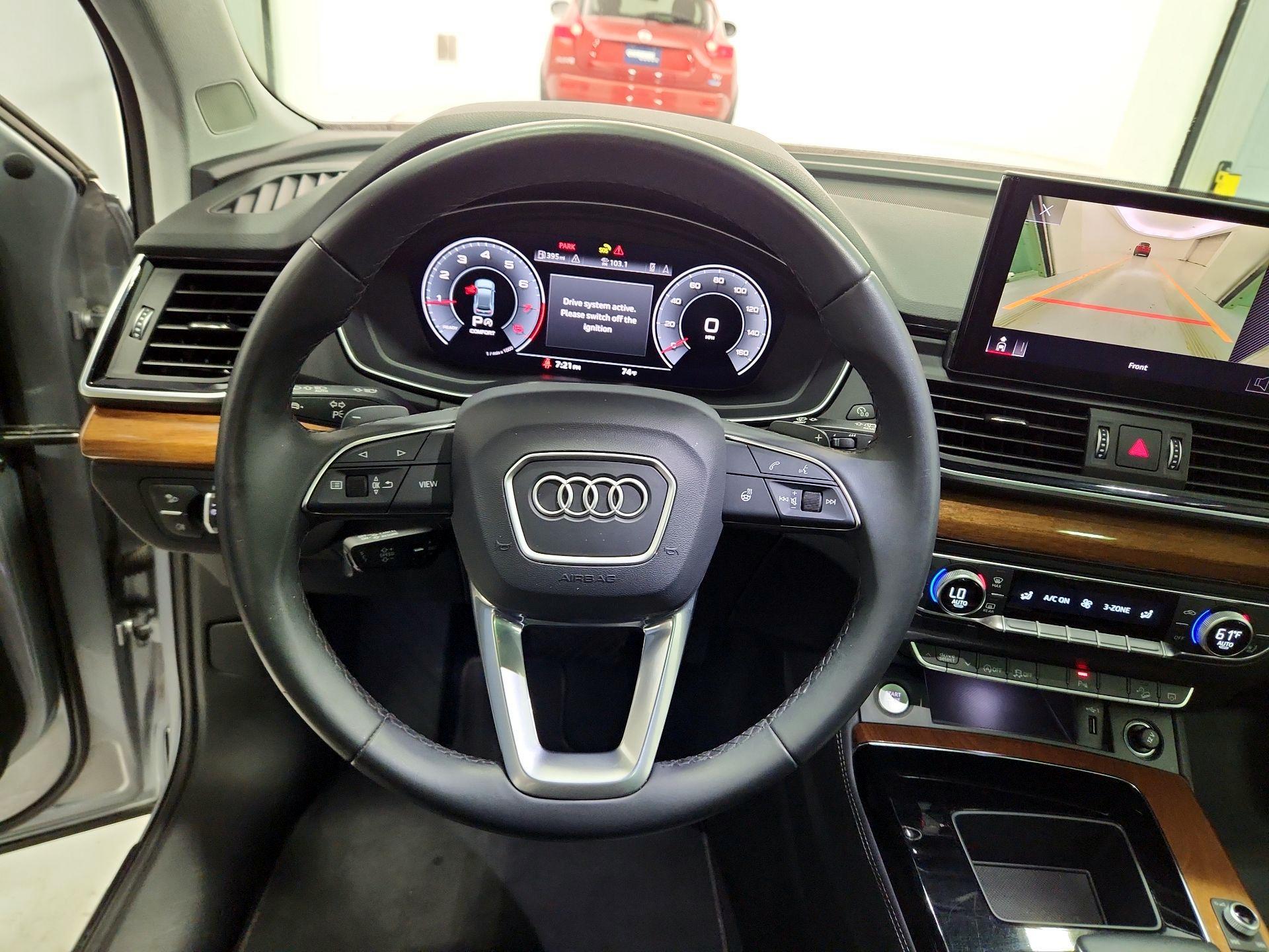 Thumbnail: 2023 Audi Q5 - 10