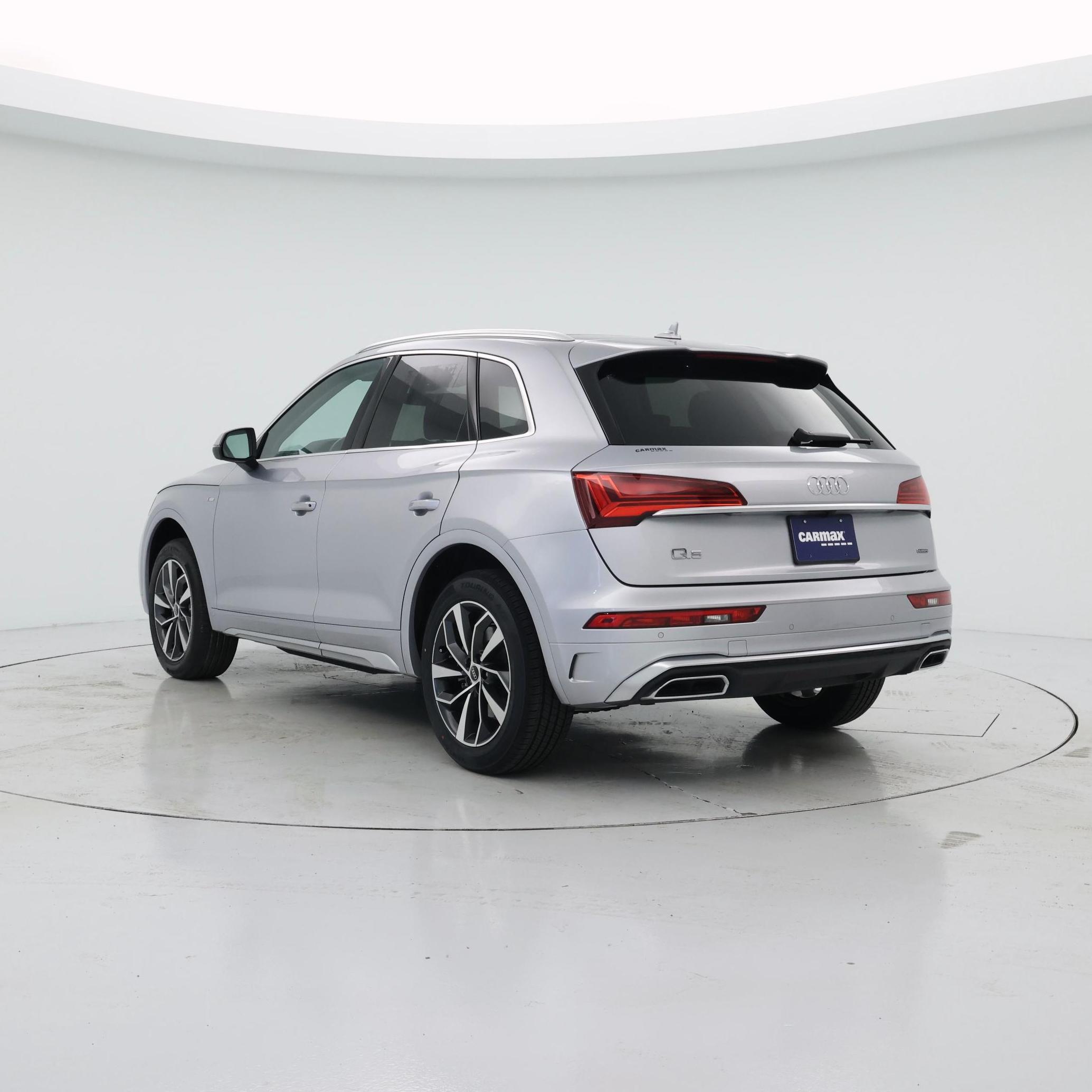 Thumbnail: 2023 Audi Q5 - 2