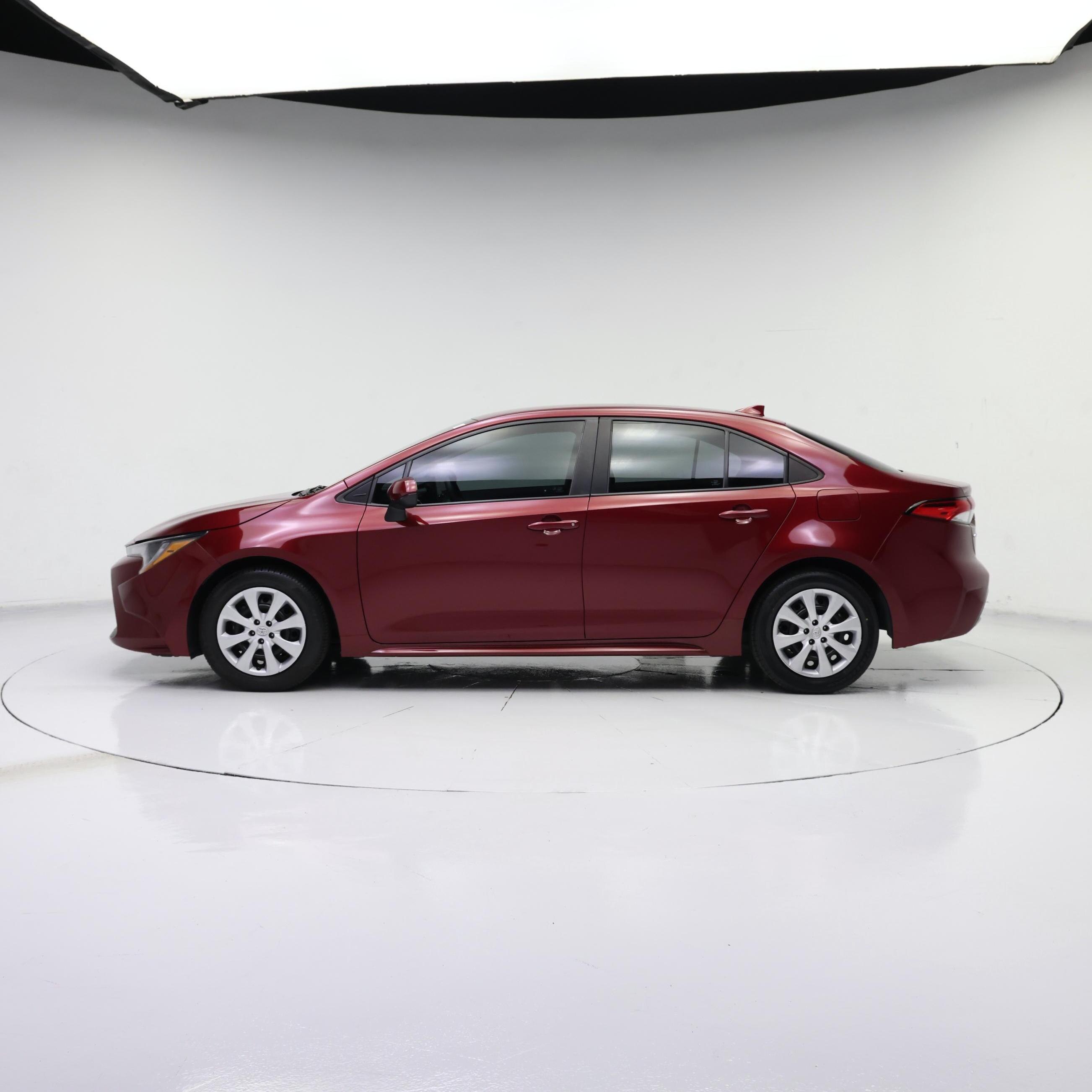 Thumbnail: 2022 Toyota Corolla - 3