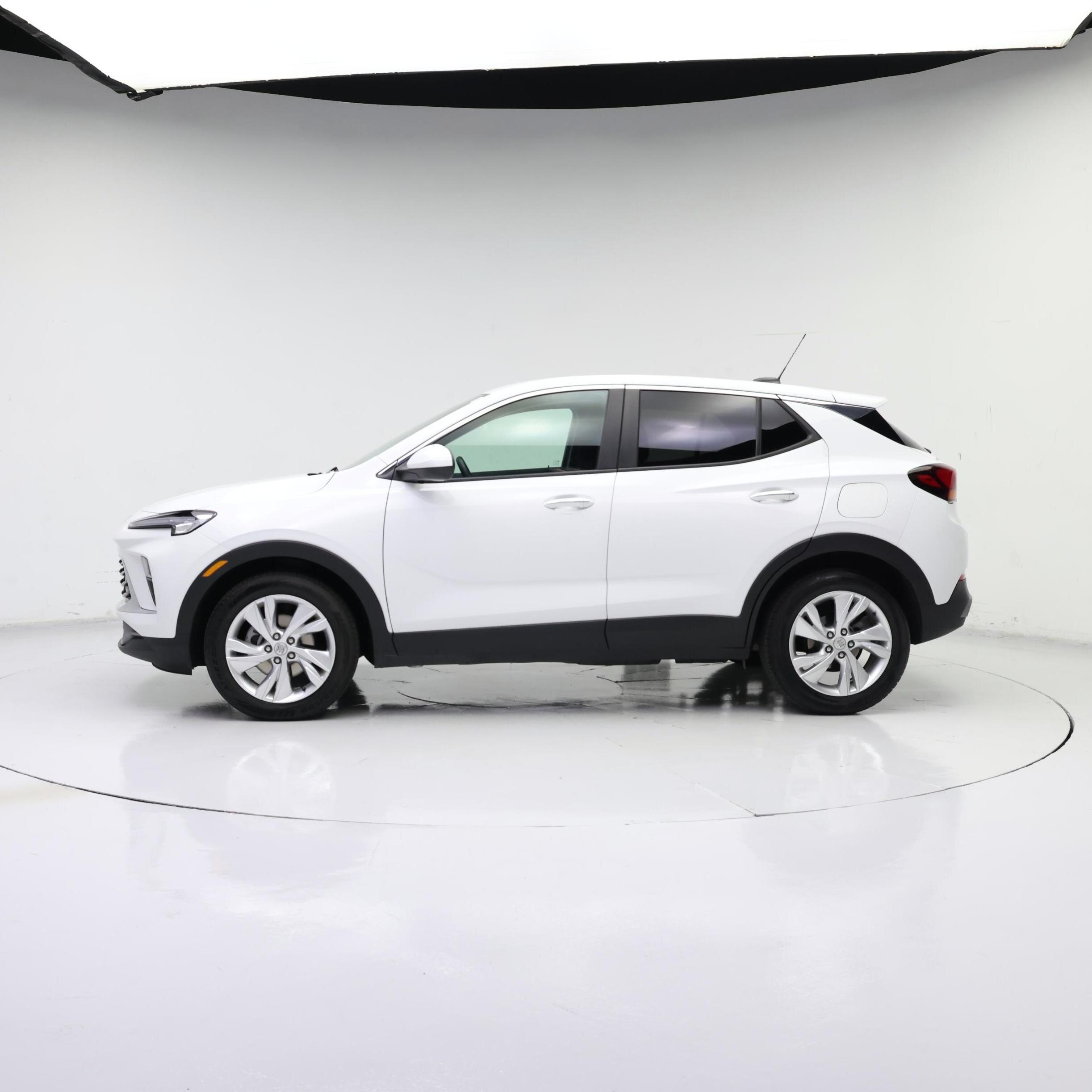 Thumbnail: 2025 Buick Encore GX - 3