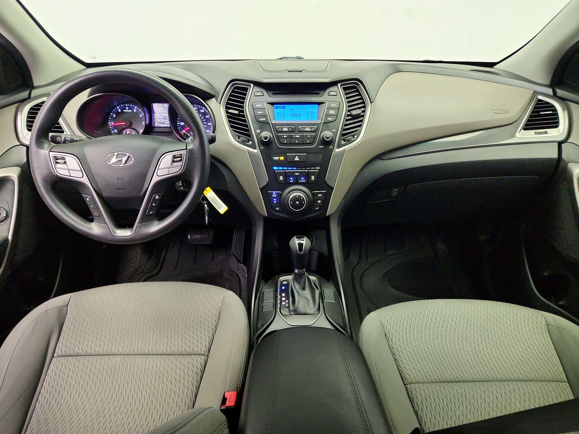 Thumbnail: 2015 Hyundai Santa Fe - 9
