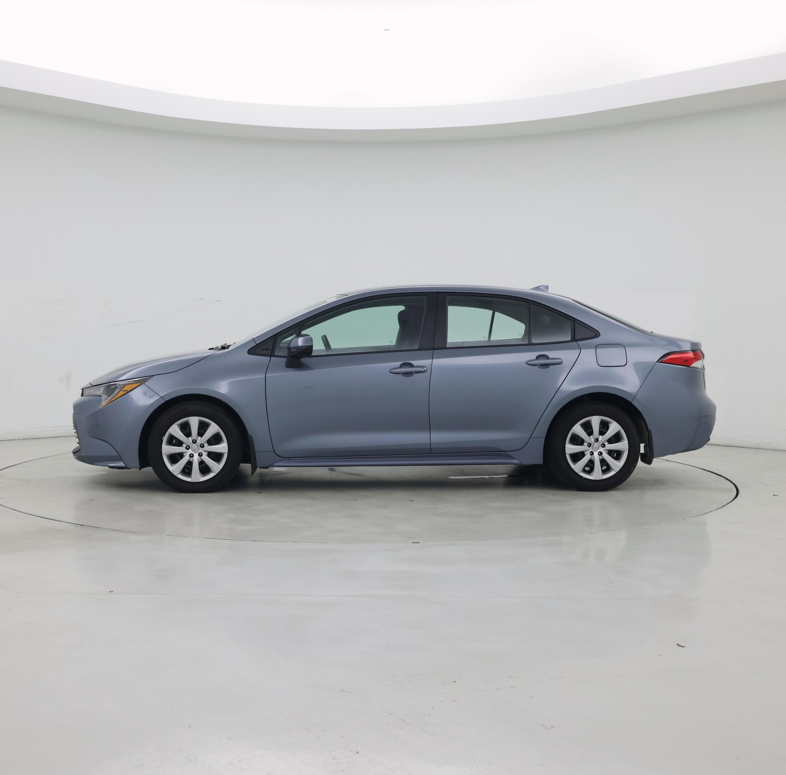 Thumbnail: 2025 Toyota Corolla - 3