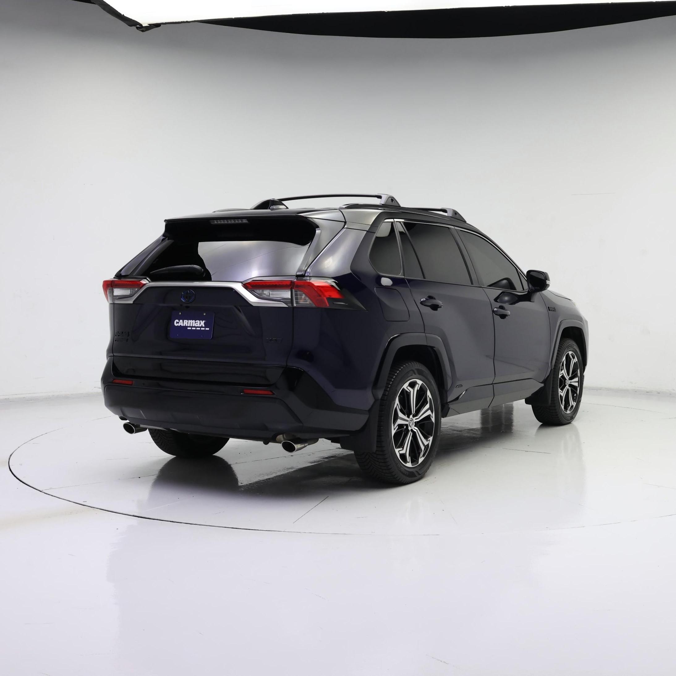 Thumbnail: 2022 Toyota RAV4 - 8