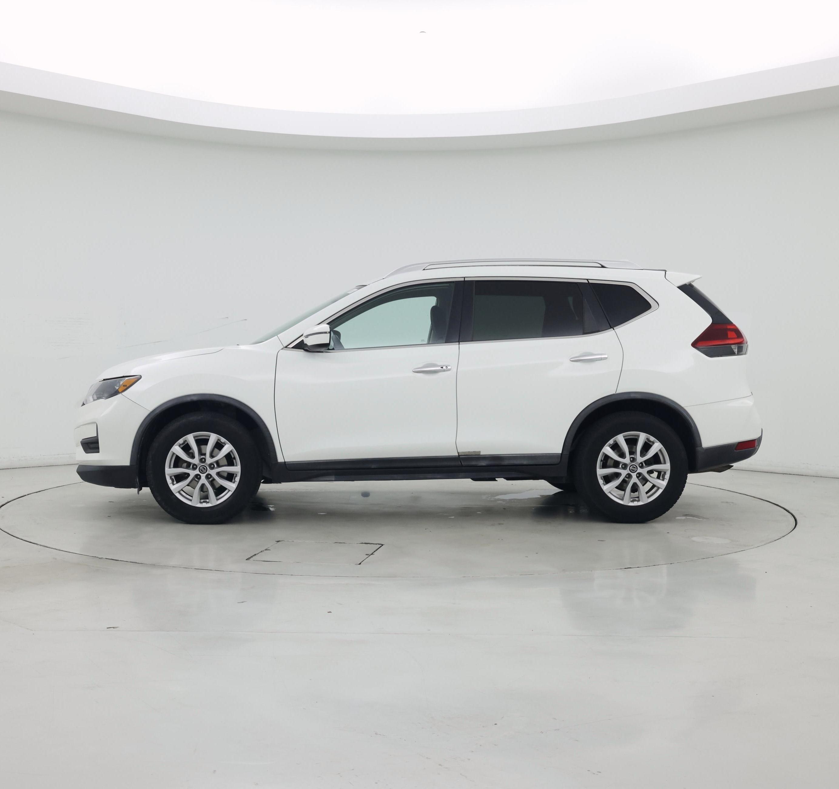 Thumbnail: 2018 Nissan Rogue - 3