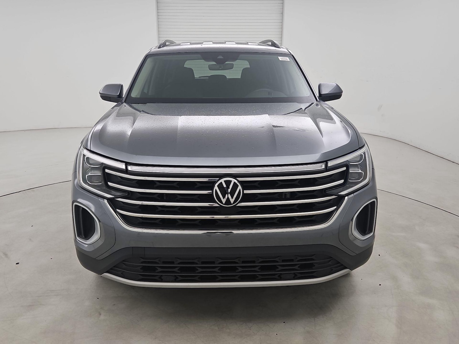 2024 Volkswagen Atlas SE - Photo 2