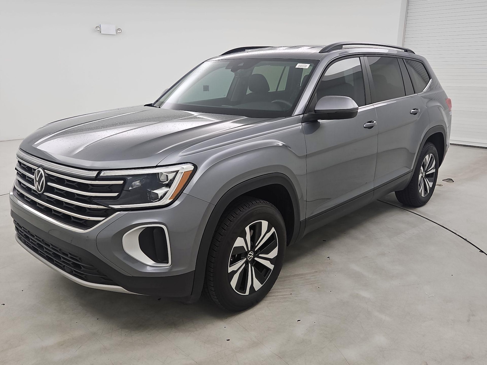2024 Volkswagen Atlas SE - Photo 3