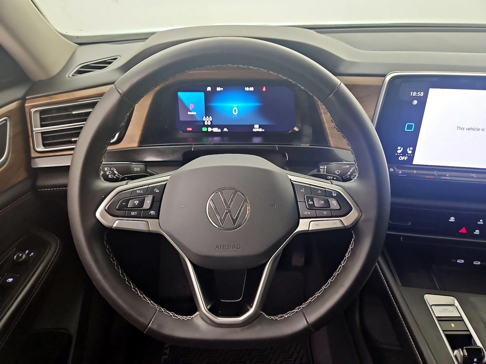2024 Volkswagen Atlas SE - Photo 9