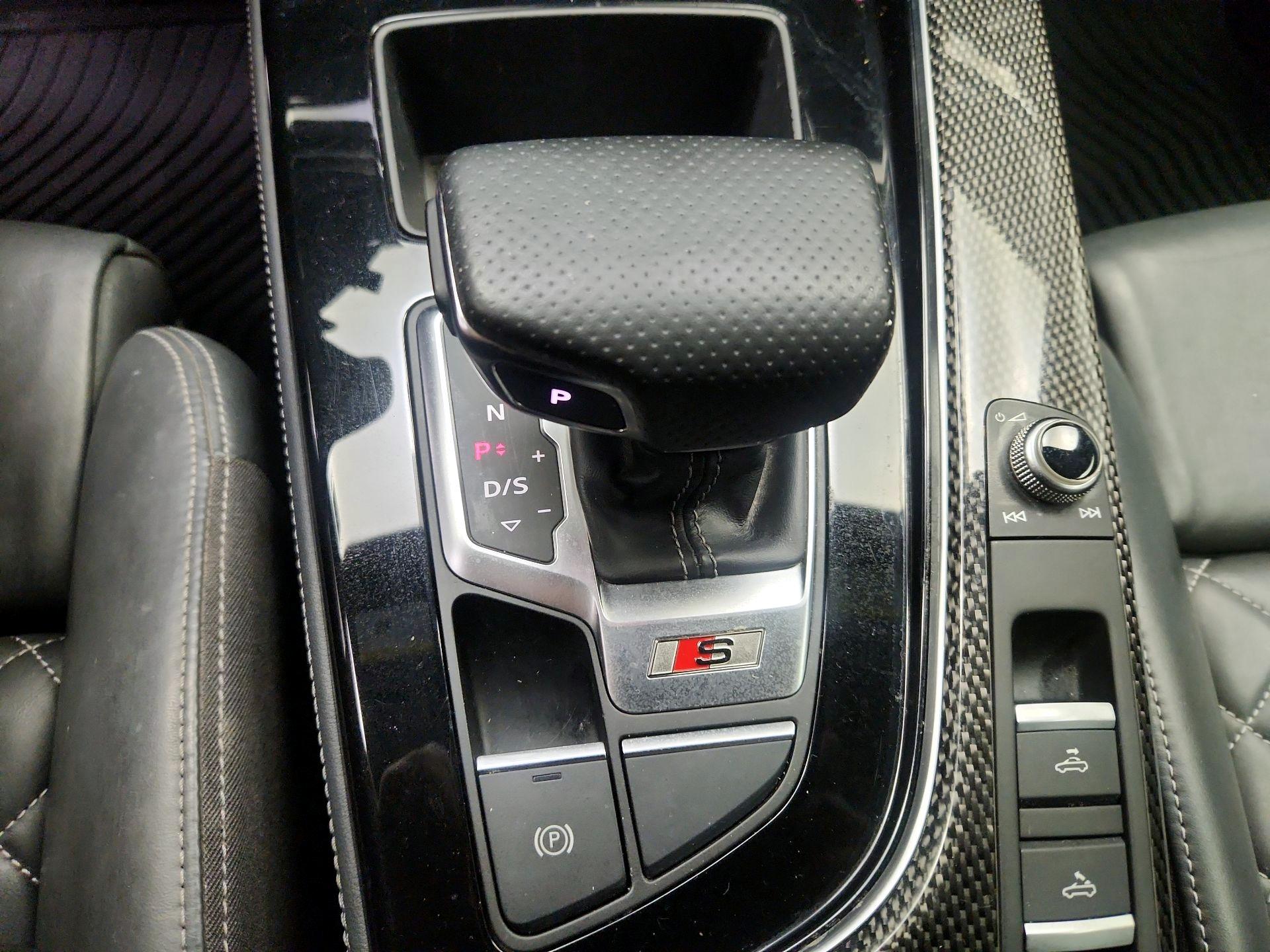 Thumbnail: 2022 Audi S5 - 18