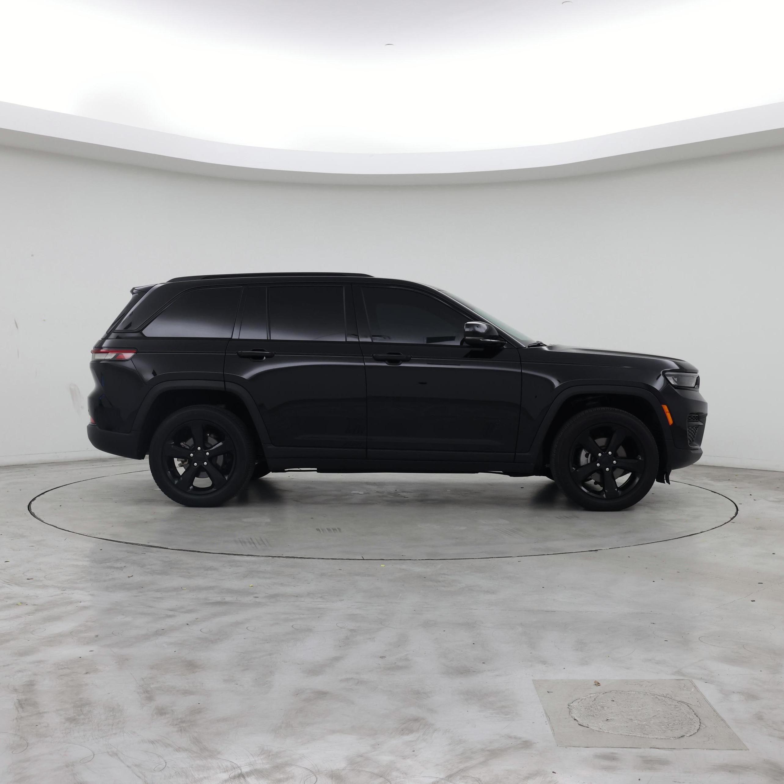 Thumbnail: 2025 Jeep Grand Cherokee - 7
