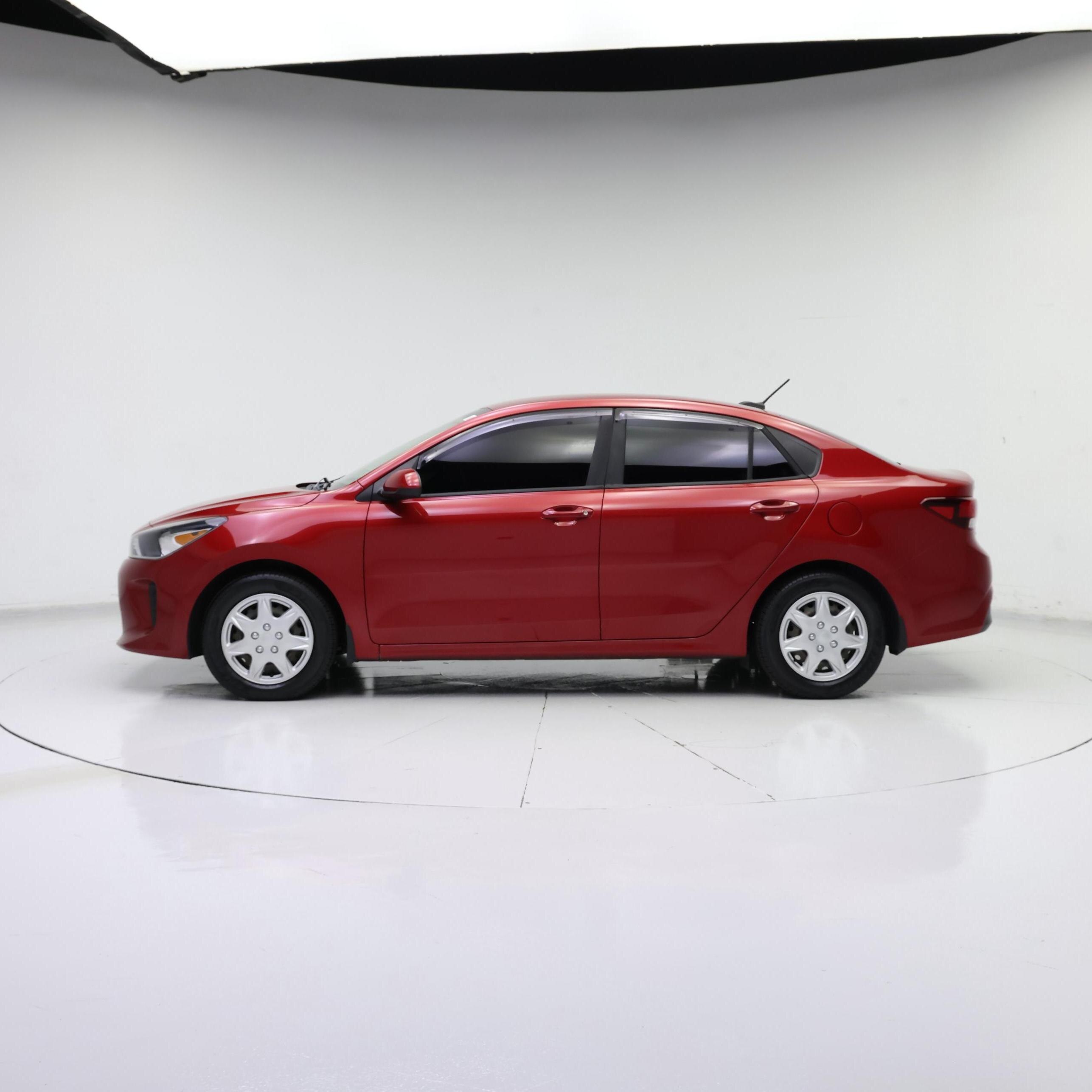 Thumbnail: 2019 Kia Rio - 3