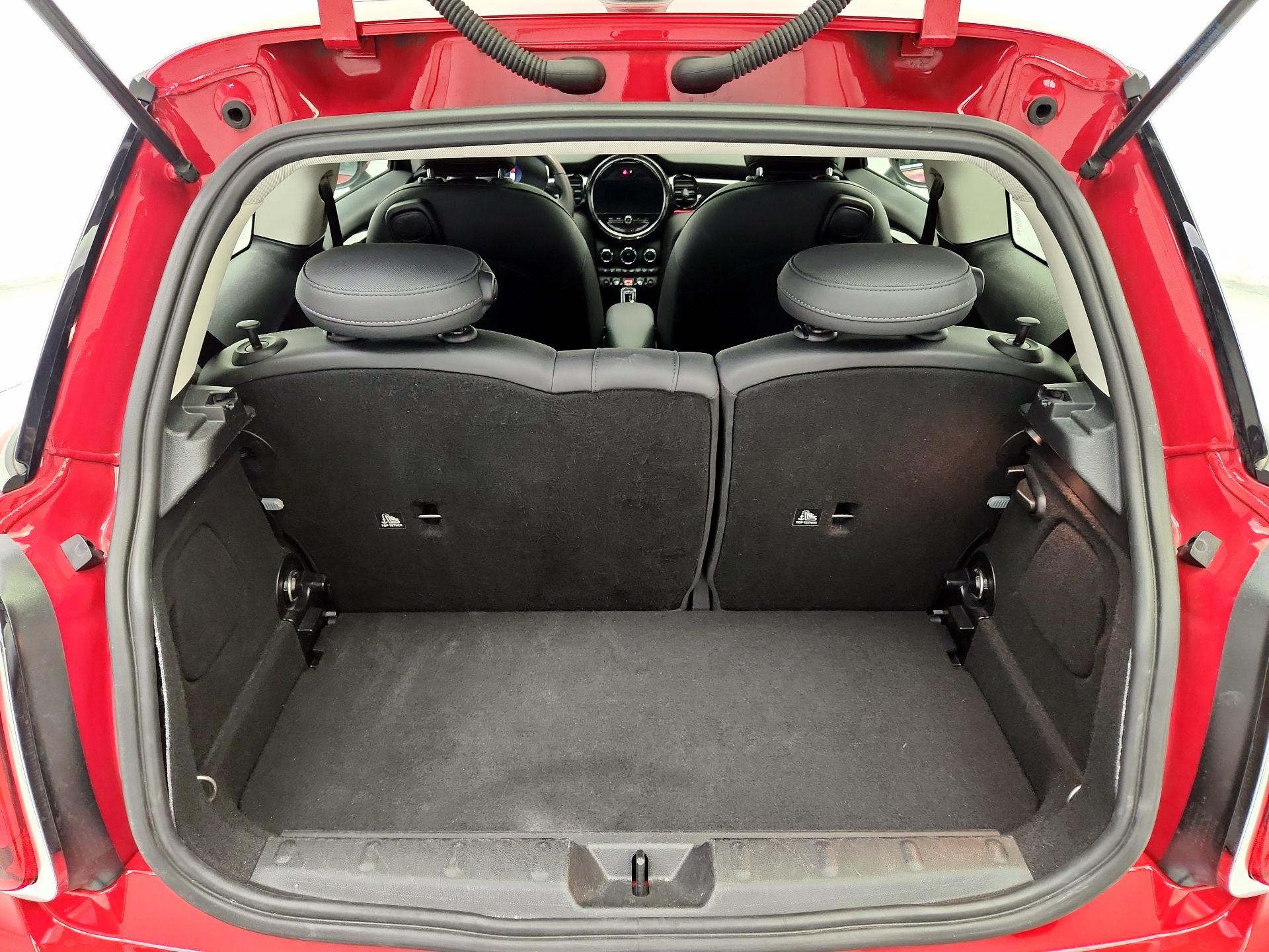 Thumbnail: 2023 MINI Cooper Hardtop - 20