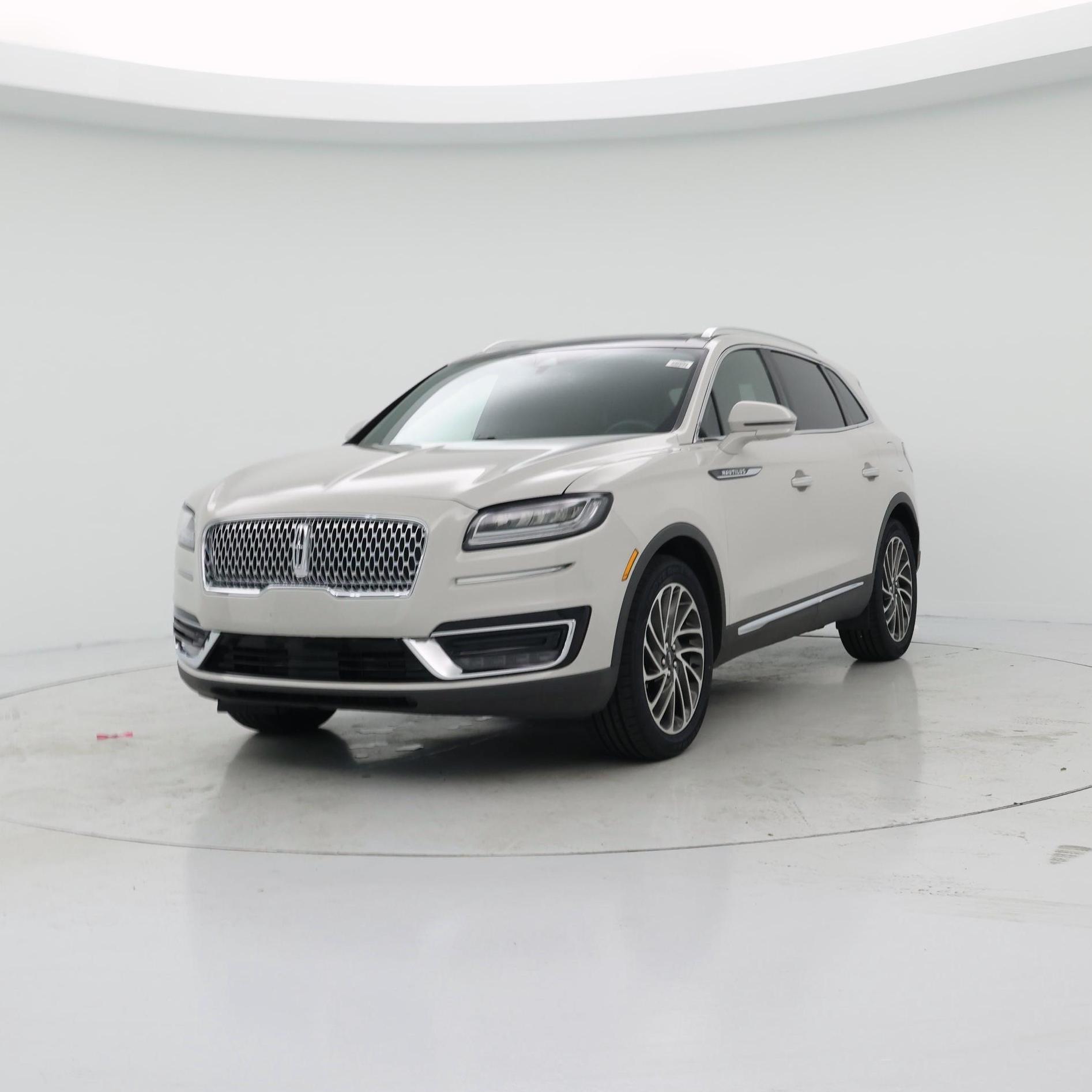 Thumbnail: 2020 Lincoln Nautilus - 4