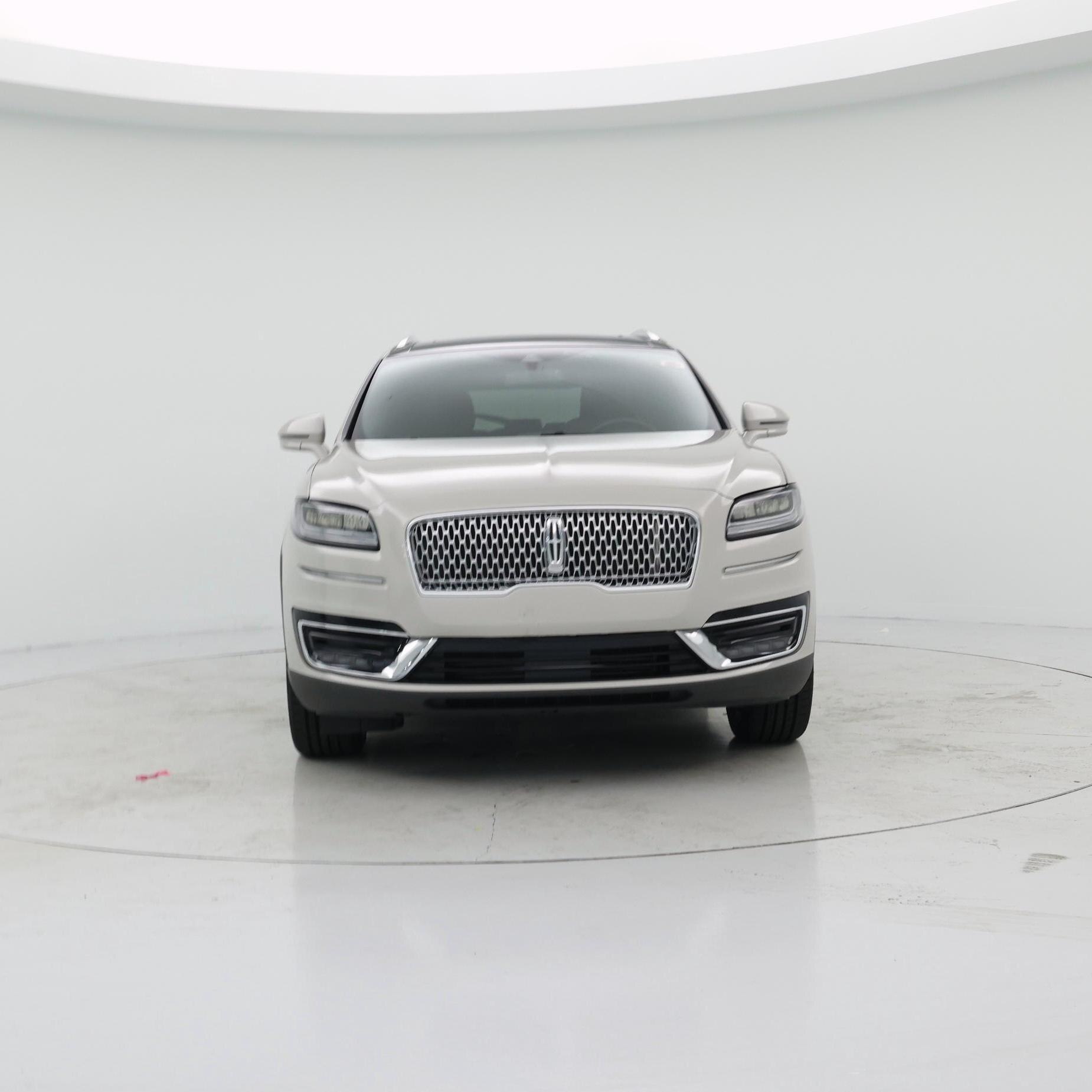 Thumbnail: 2020 Lincoln Nautilus - 5