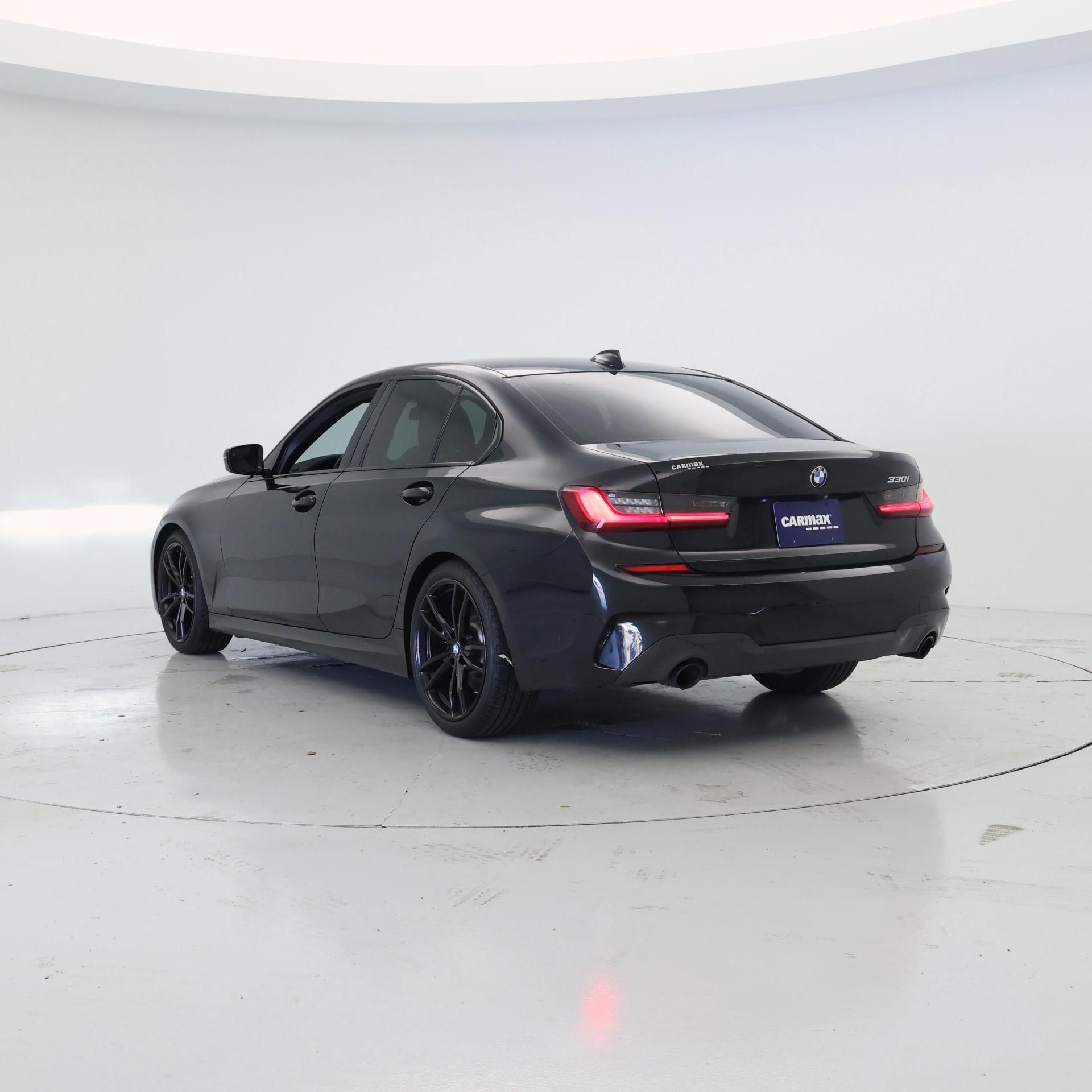 Thumbnail: 2021 BMW 3 Series - 2