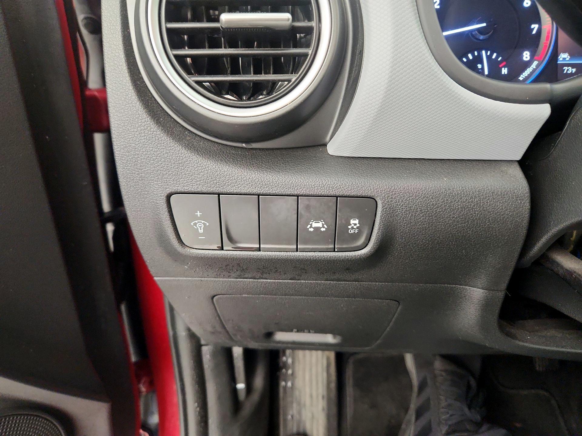 Thumbnail: 2021 Hyundai Kona - 13