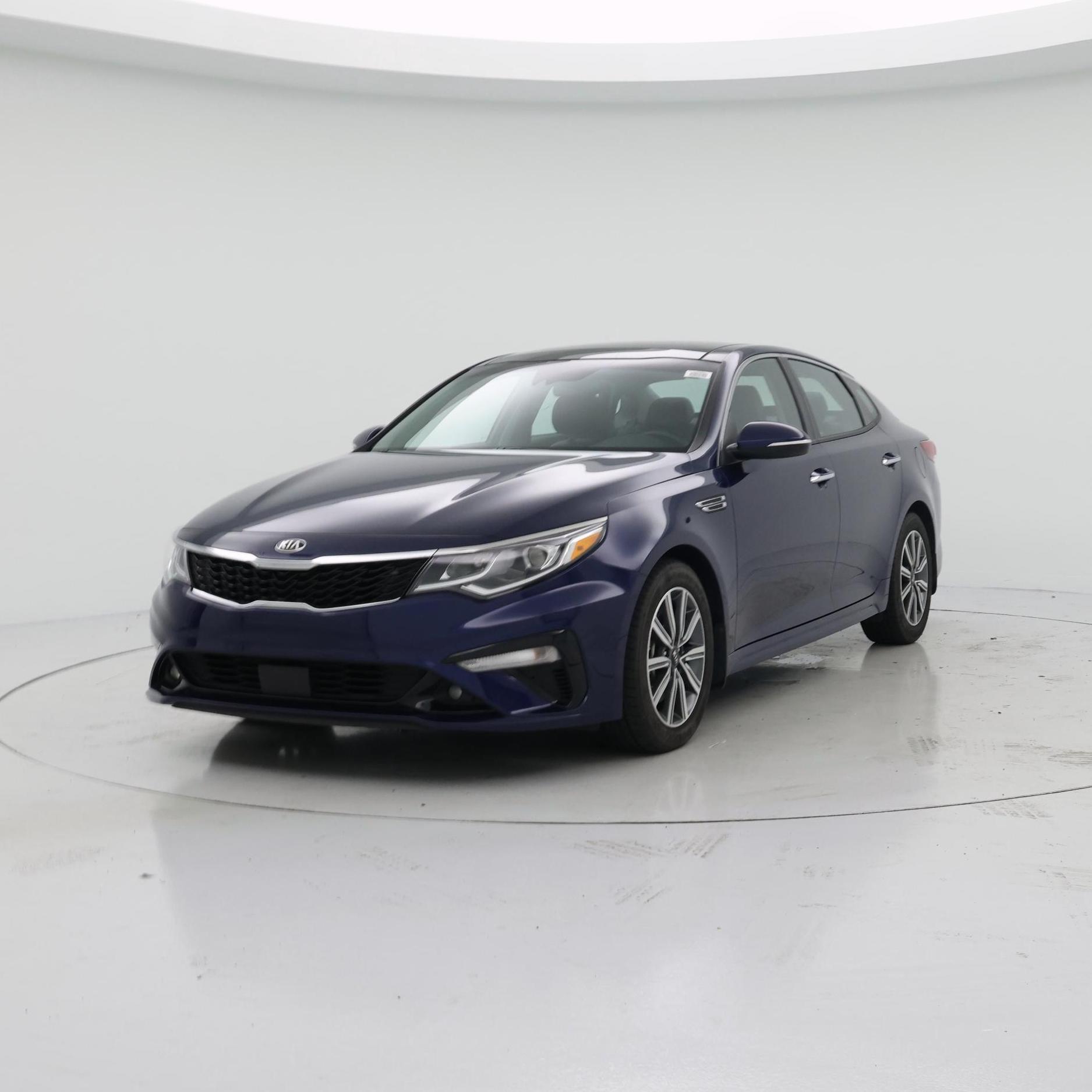 Thumbnail: 2020 Kia Optima - 4