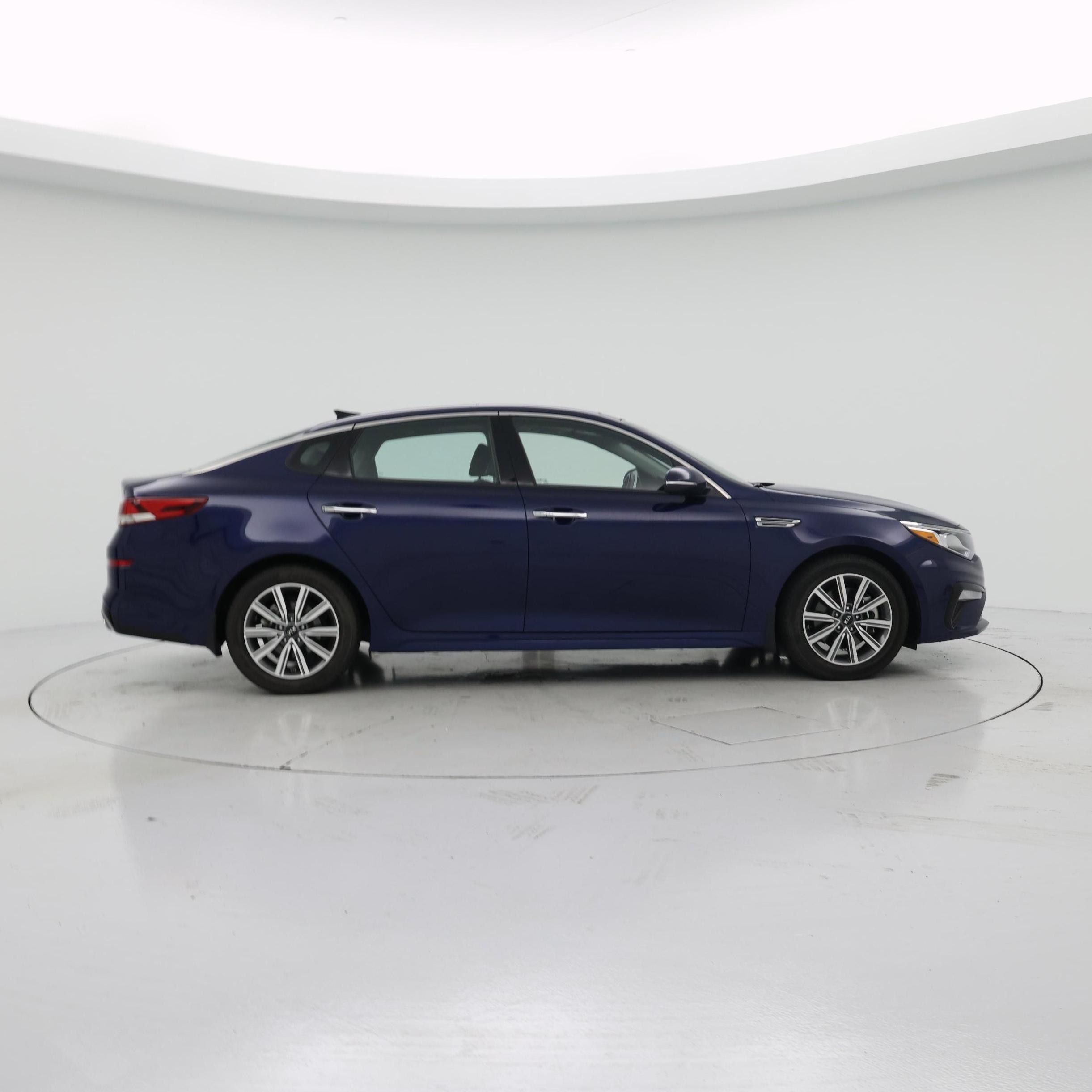 Thumbnail: 2020 Kia Optima - 7