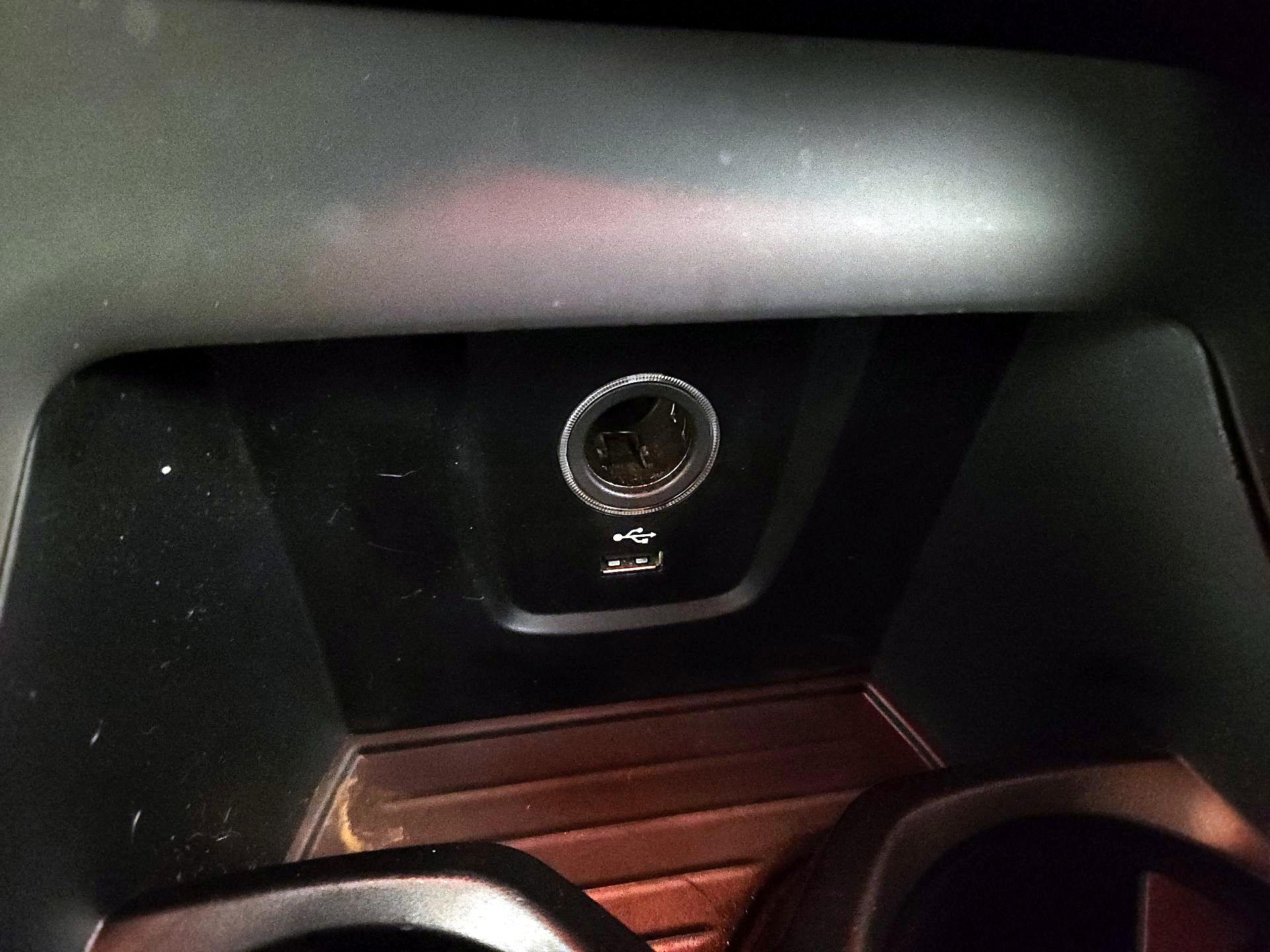 Thumbnail: 2020 BMW X1 - 18
