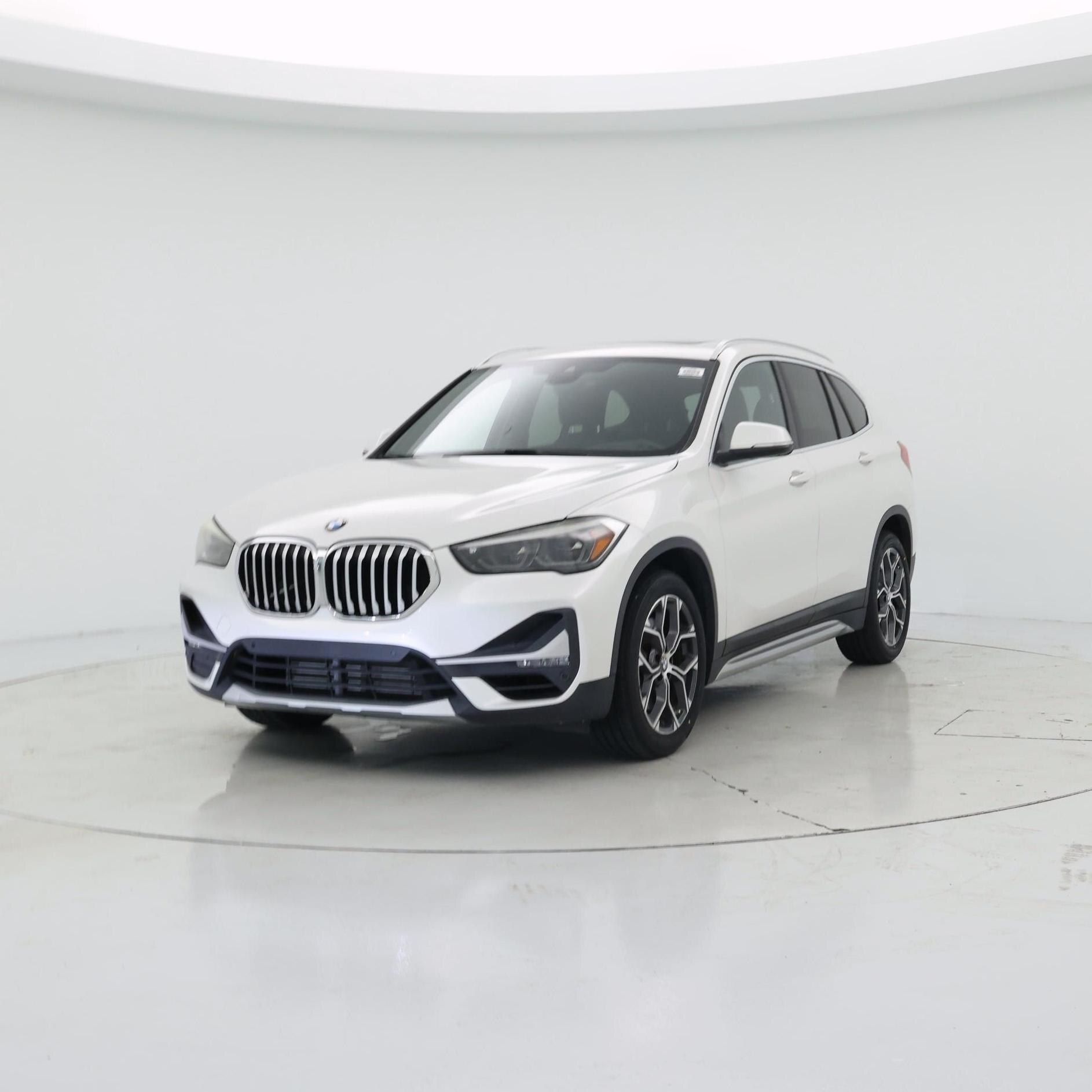 Thumbnail: 2020 BMW X1 - 4
