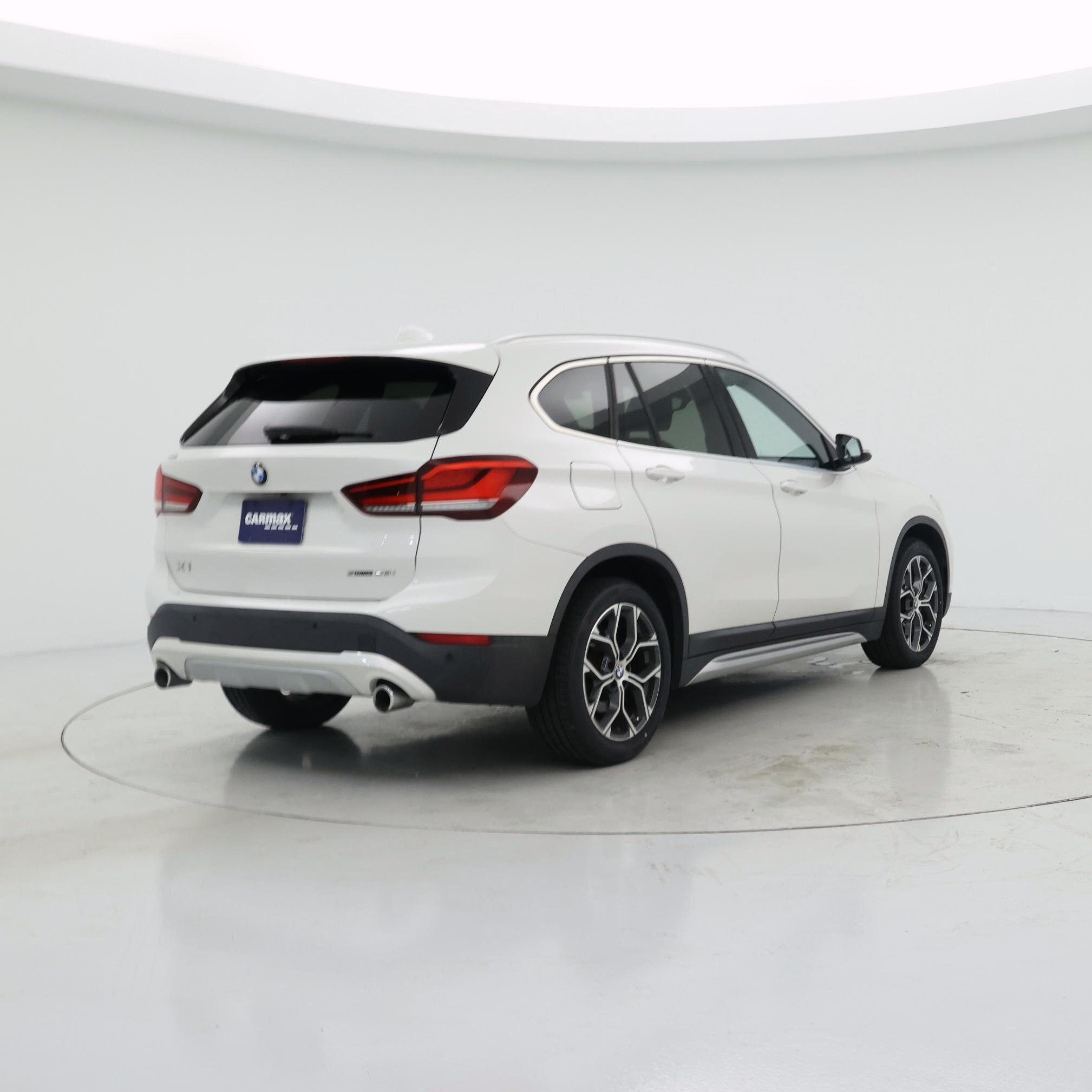Thumbnail: 2020 BMW X1 - 8
