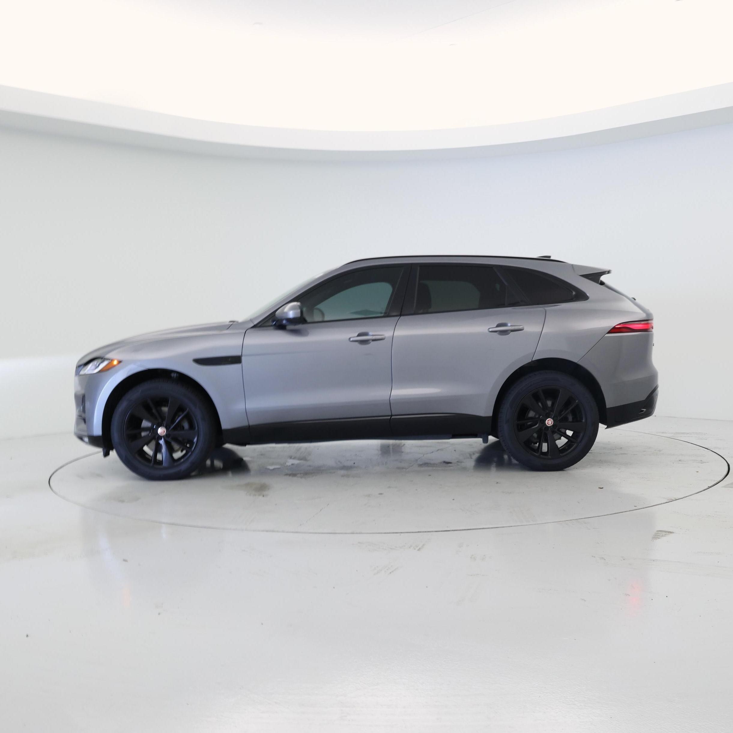 Thumbnail: 2023 Jaguar F-Pace - 3