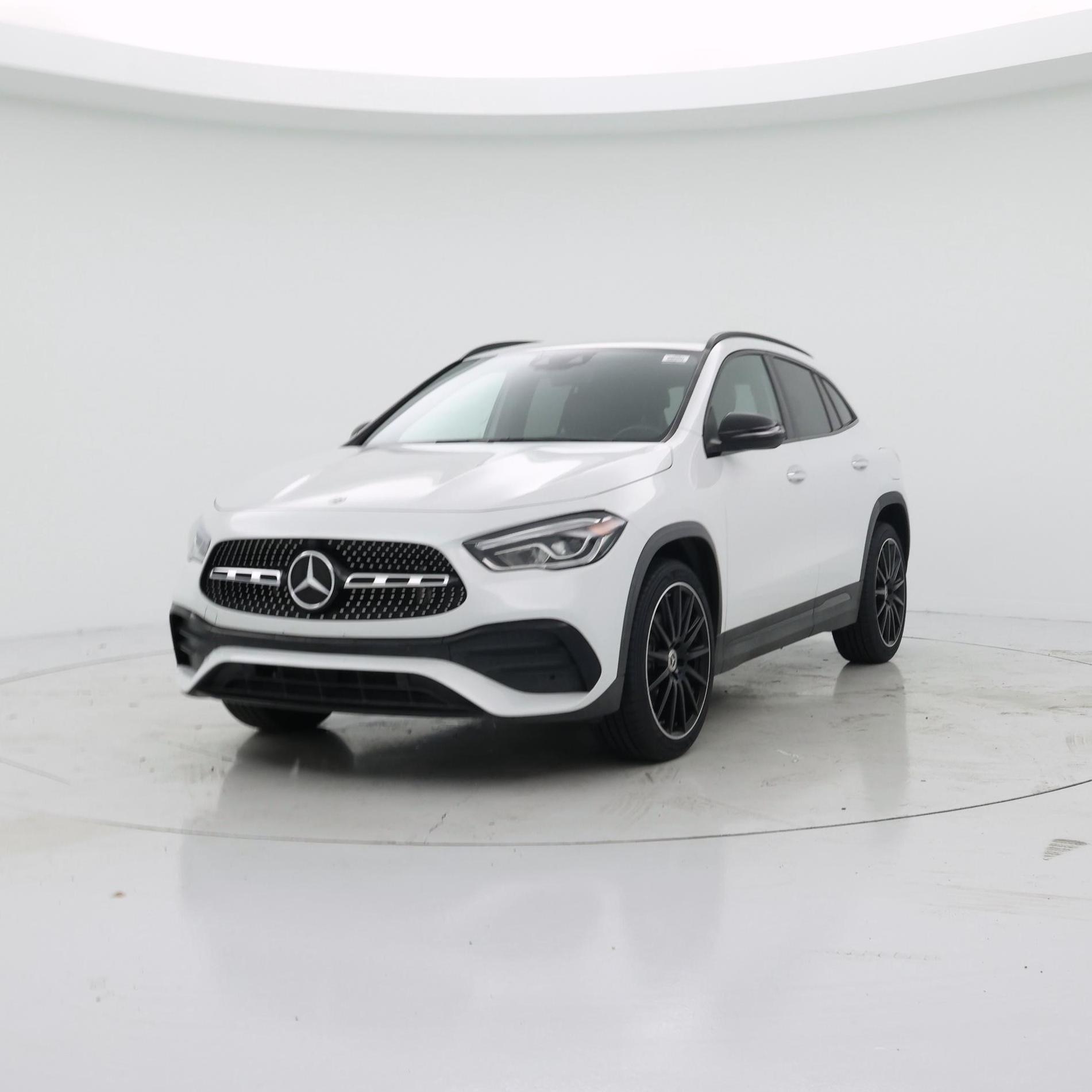Thumbnail: 2021 Mercedes-Benz GLA - 4