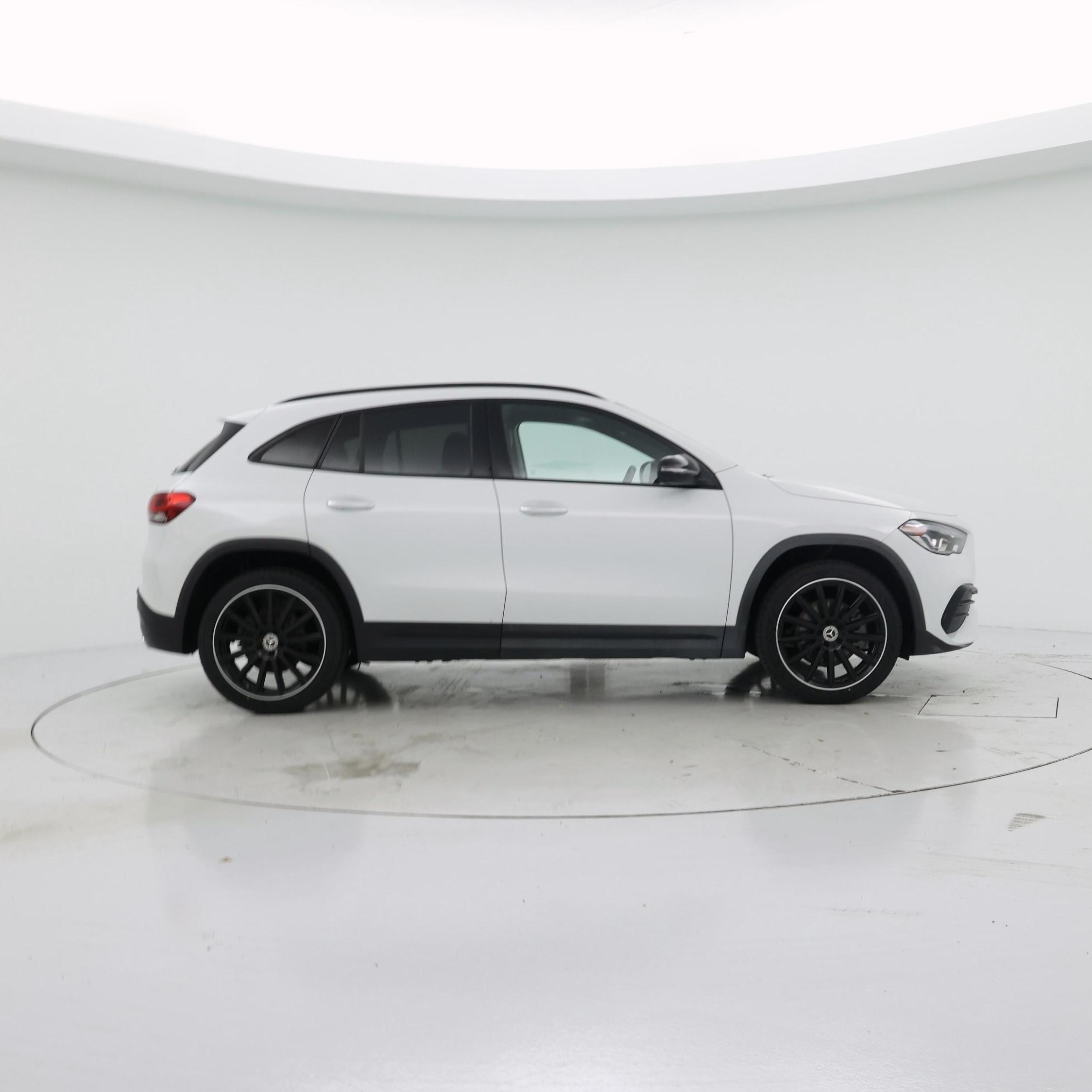 Thumbnail: 2021 Mercedes-Benz GLA - 7