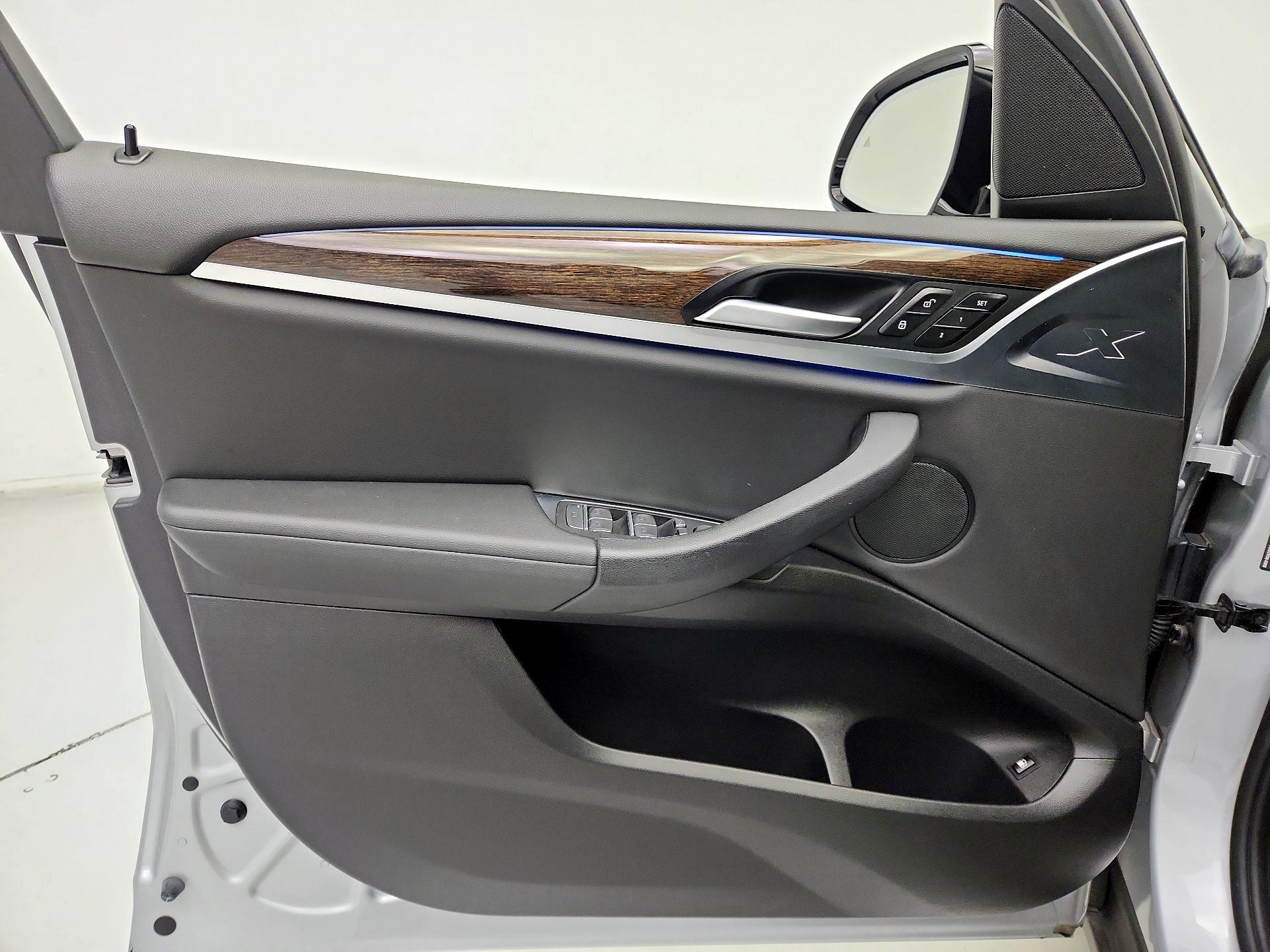 Thumbnail: 2020 BMW X3 - 12