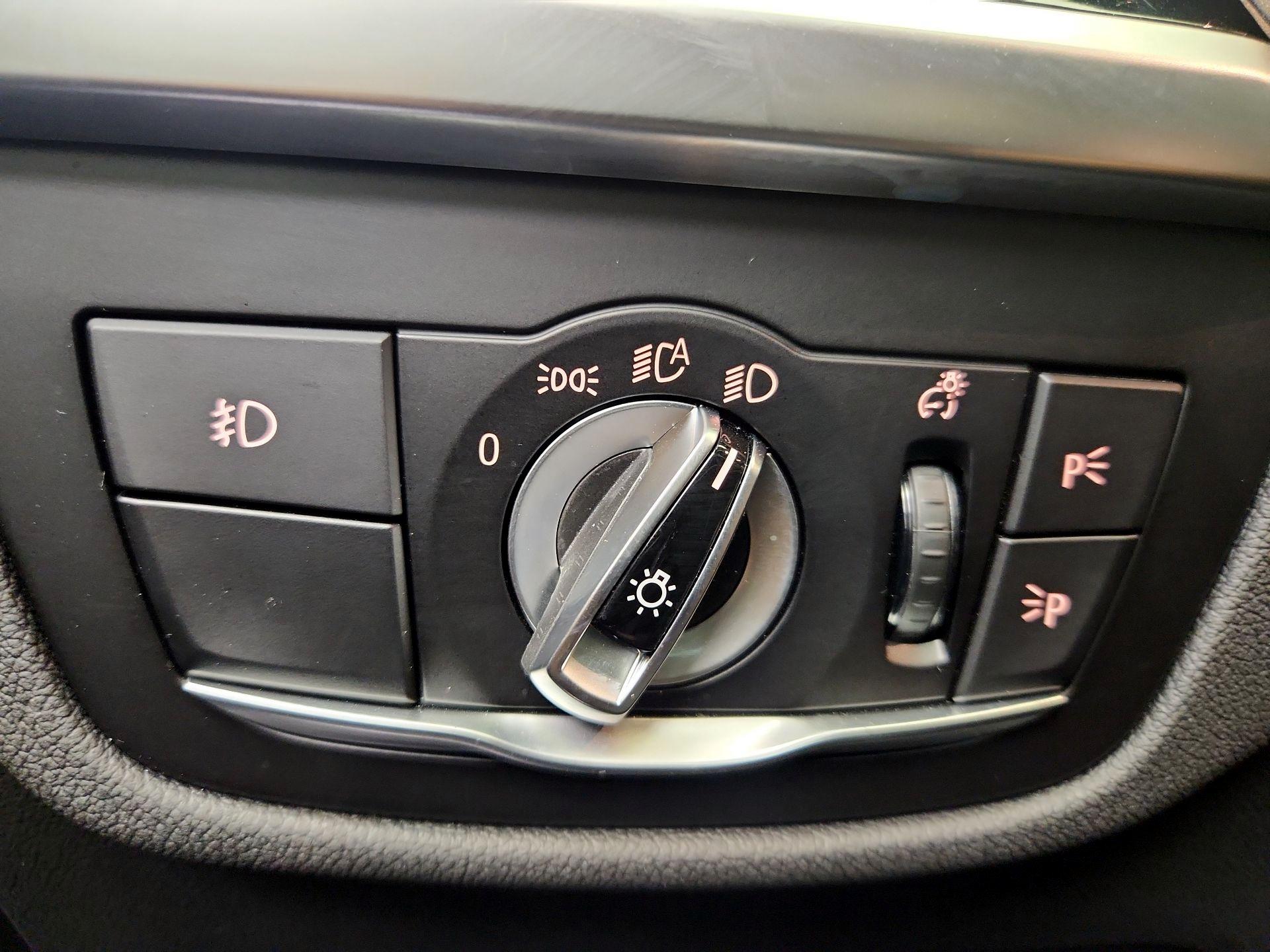 Thumbnail: 2020 BMW X3 - 13